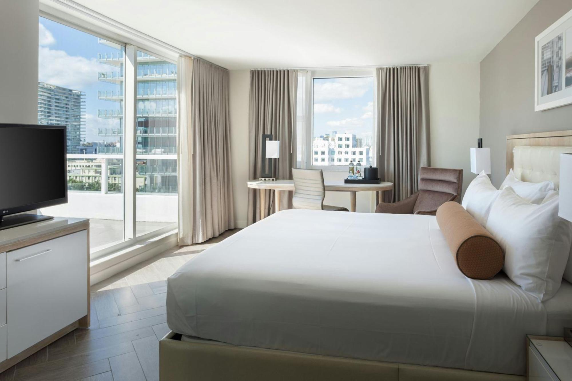 King Room City View Balcony