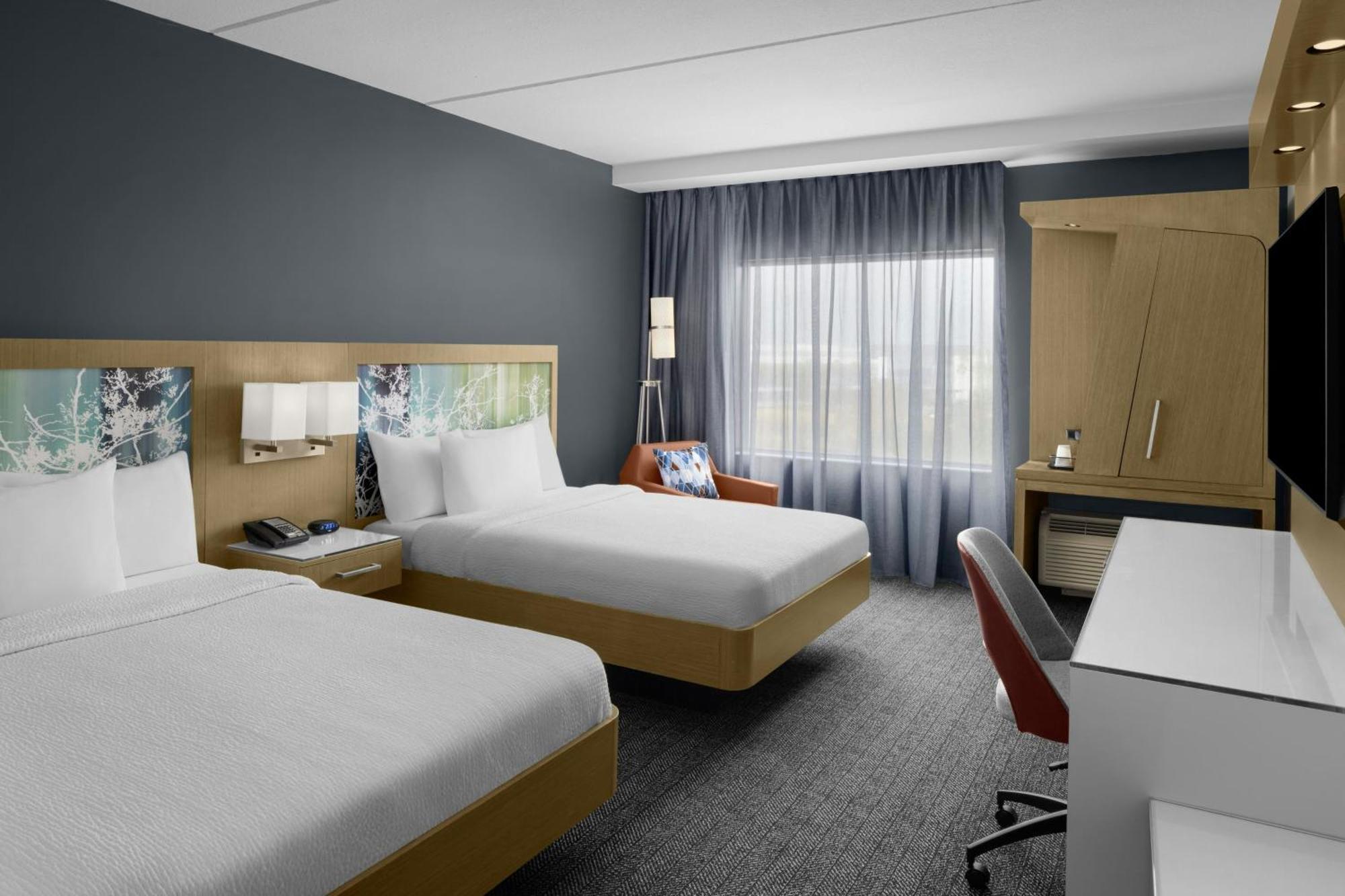 Queen Room Two Queen Beds