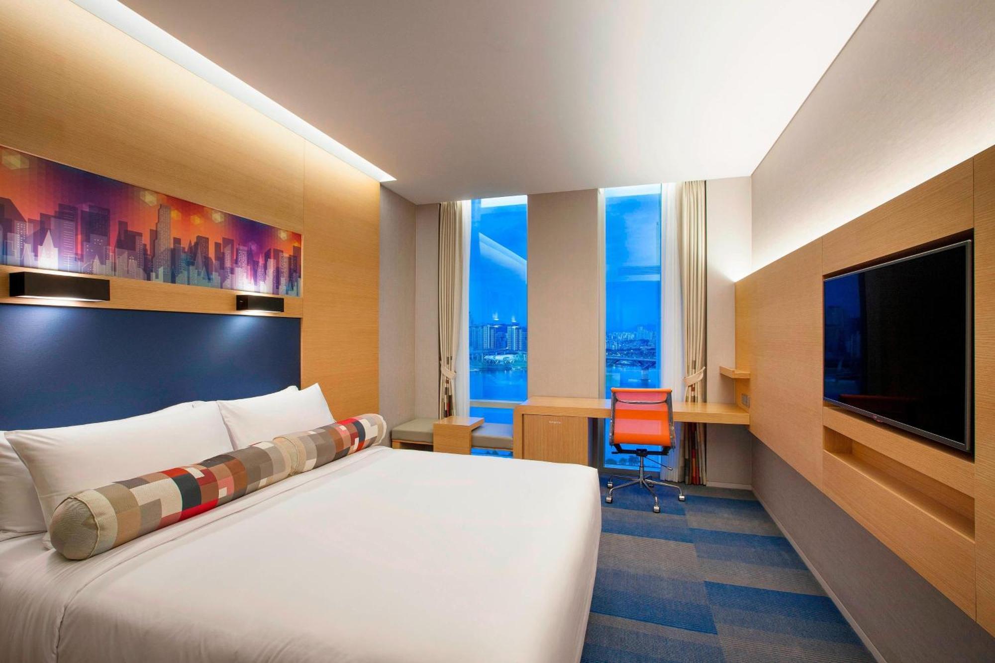 Aloft River Guest room 1 King River view,1643179956:JPEG