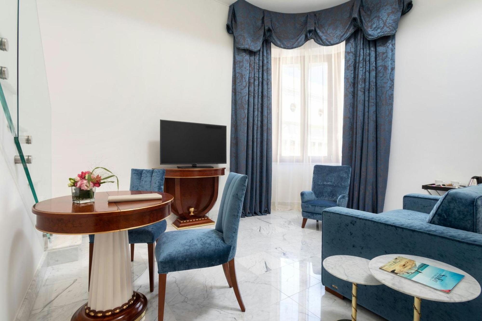Suite su 2 Livelli con 1 Camera da Letto e Vista Mare
