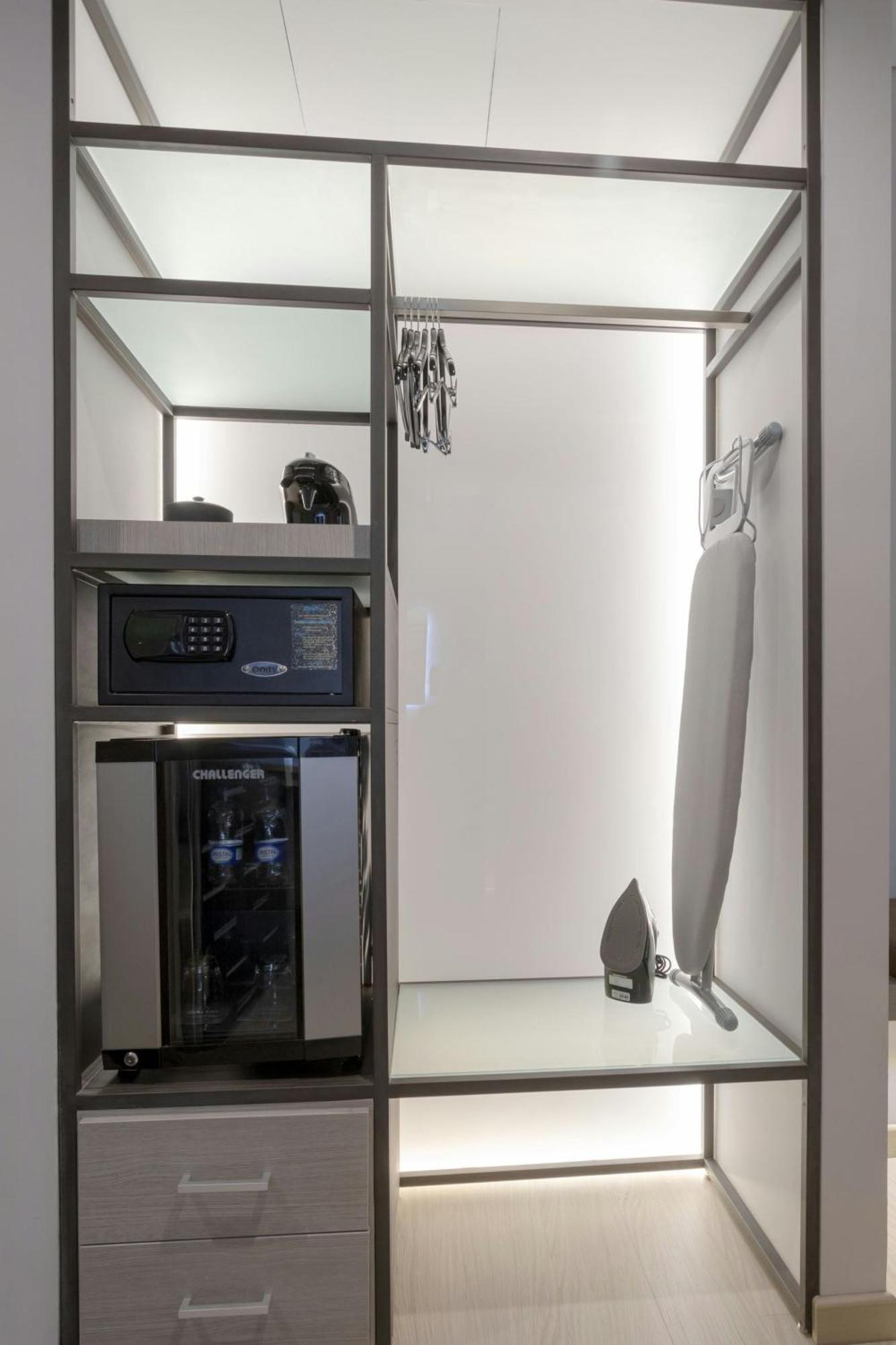 Habitación con cama extragrande