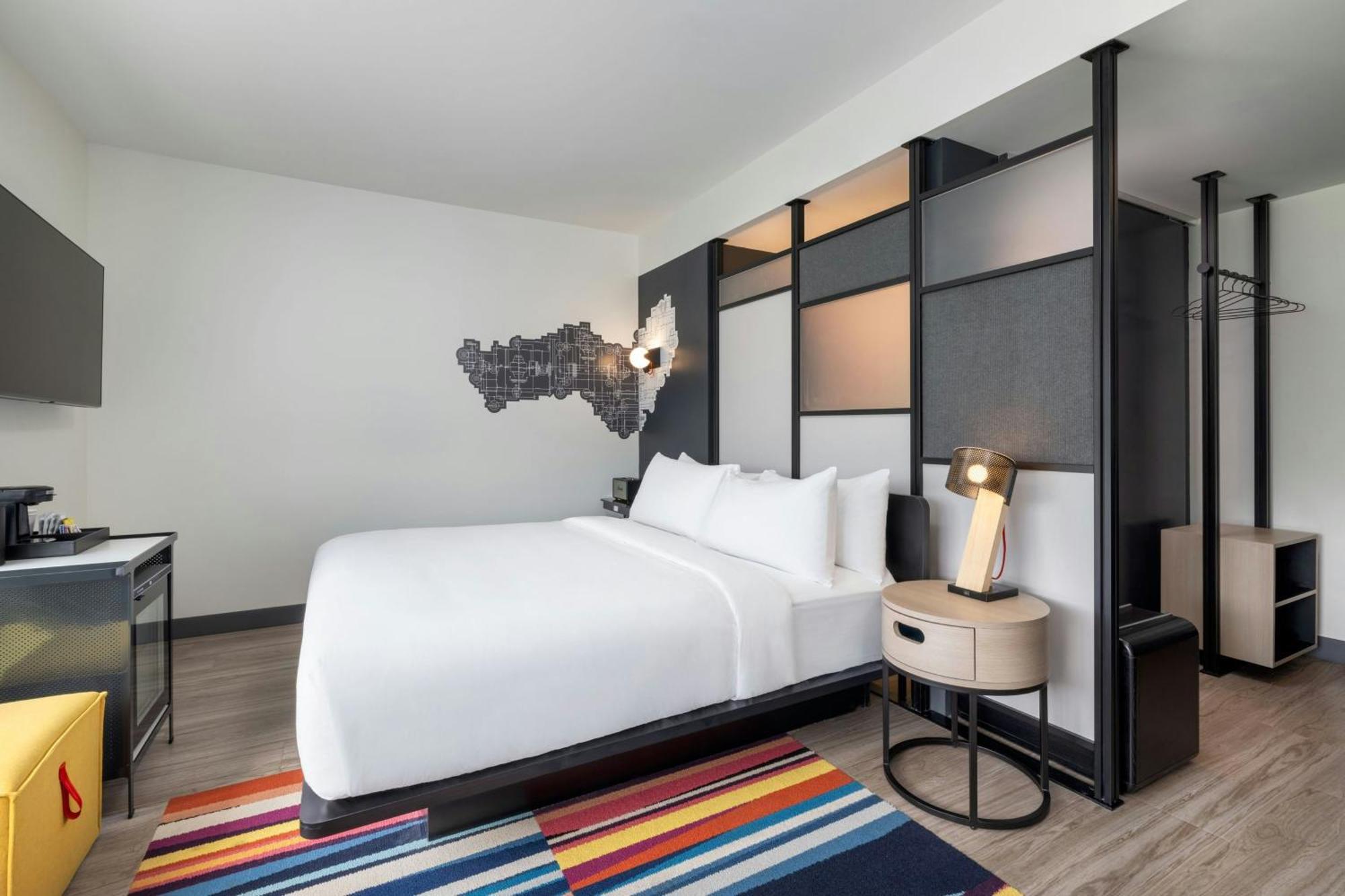 King Room - Hearing Accessible