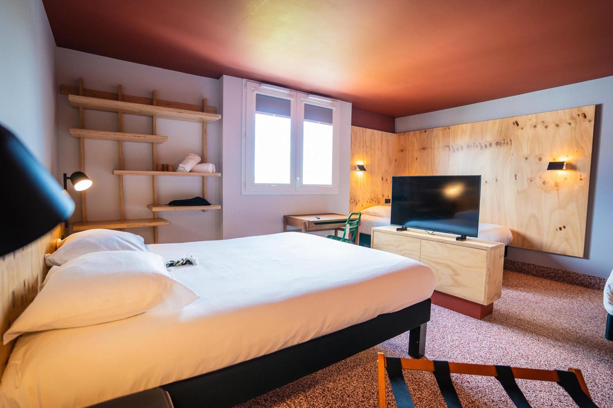 Chambre Familiale Pop (4 Personnes)