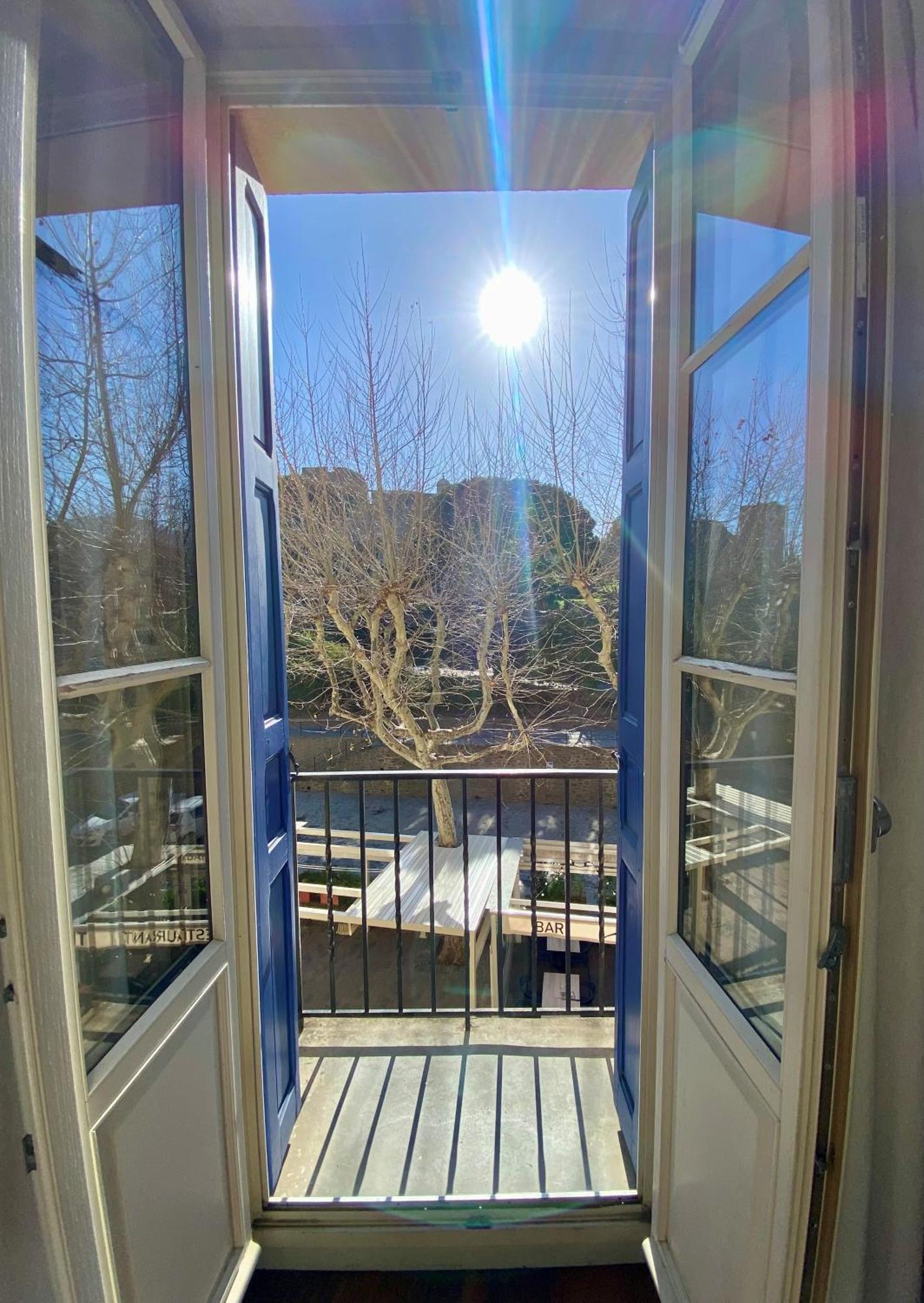 Double Room frontage