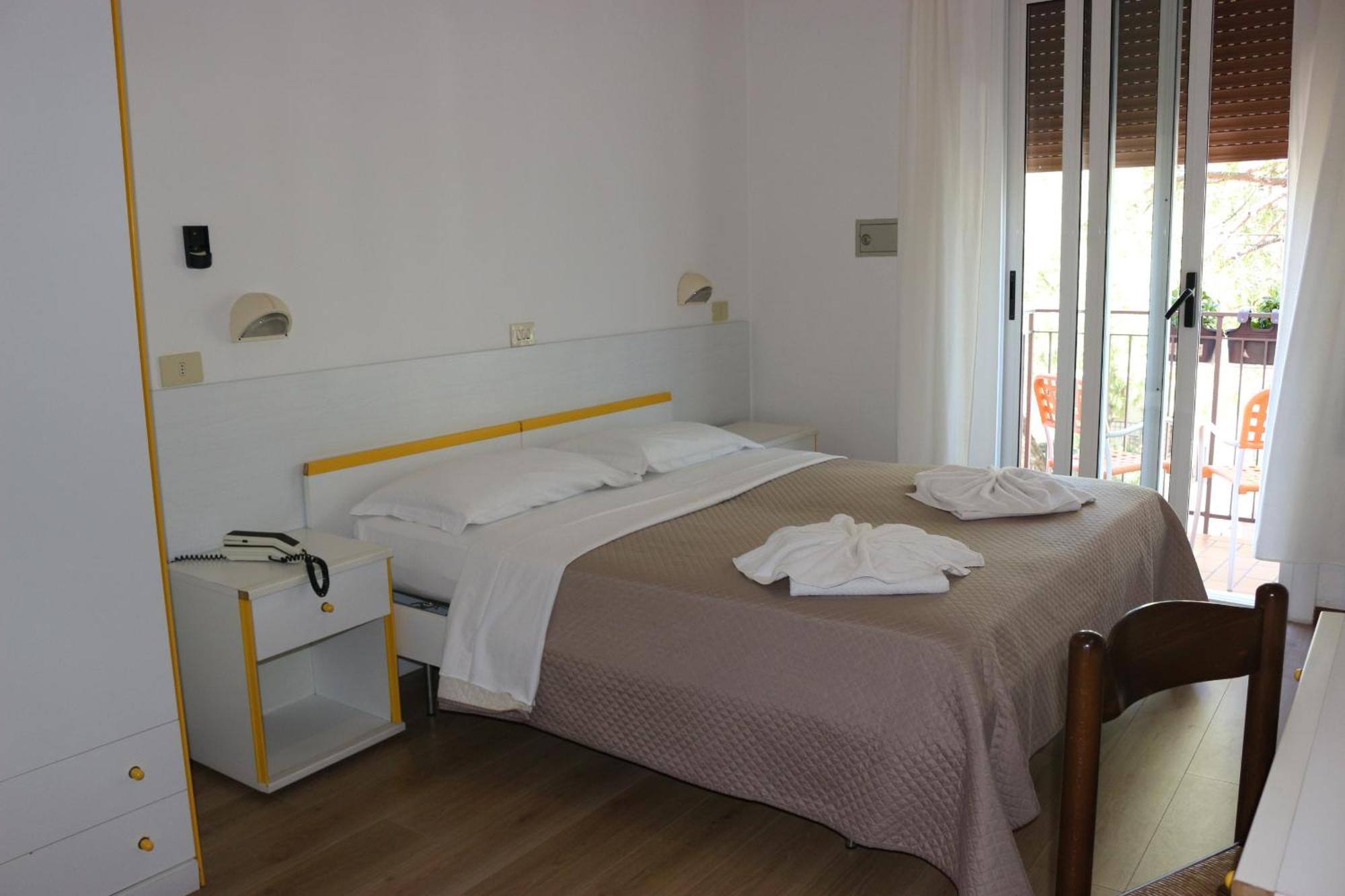 Standard Double or Twin Room Balcony