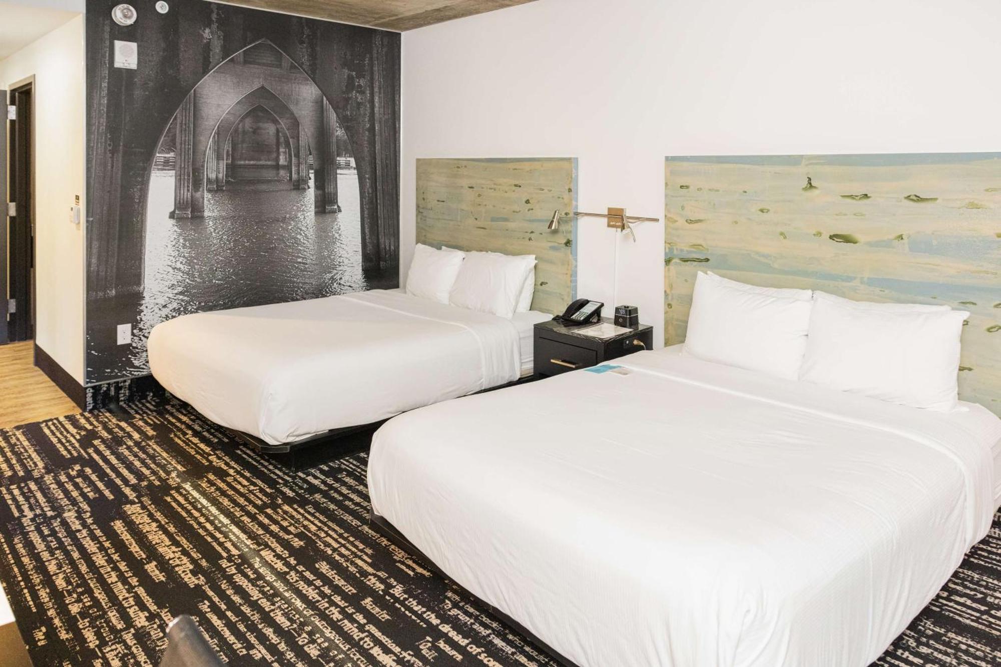 Queen Room Two Queen Beds