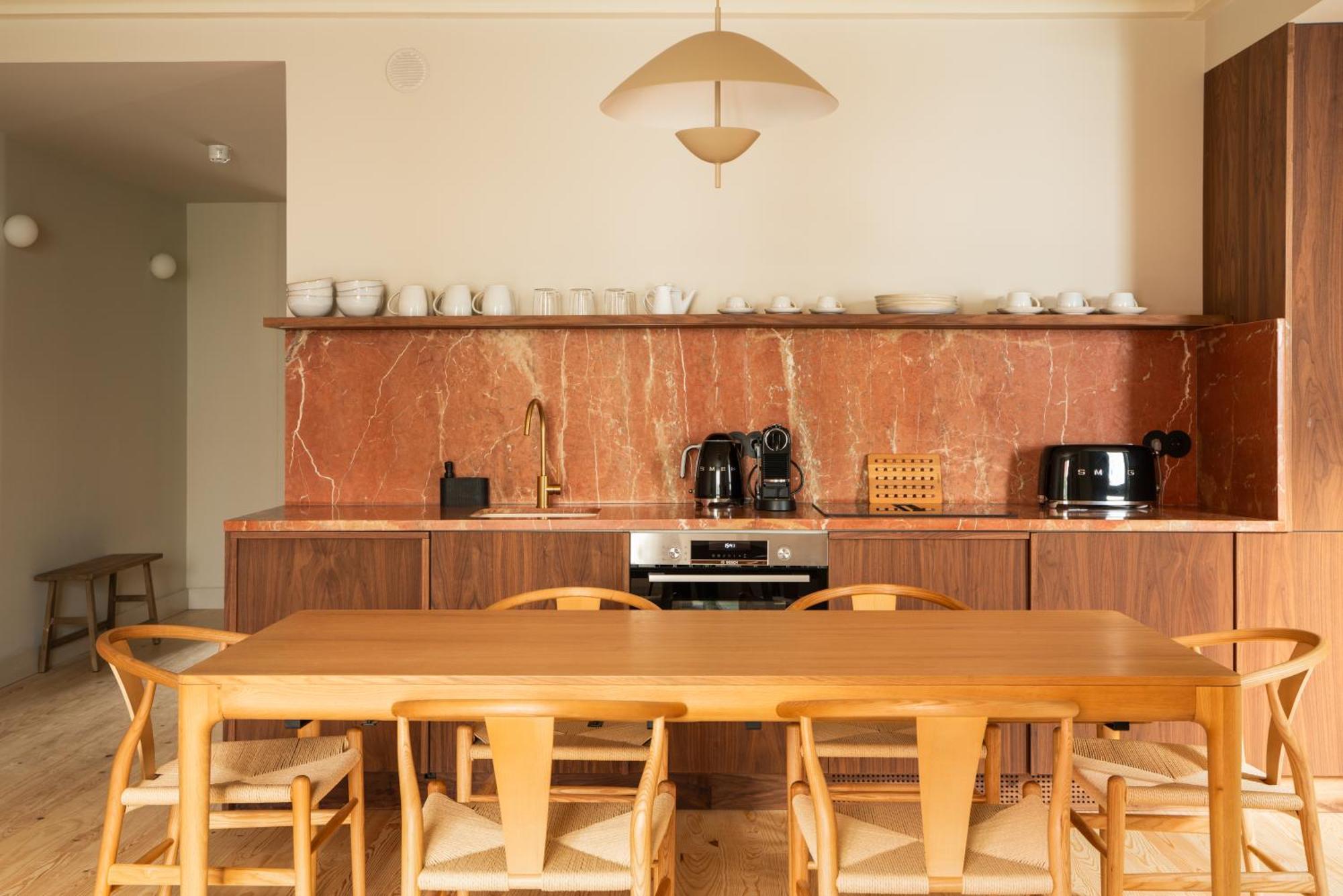 Premium Two-Bedroom Apartment Terrace