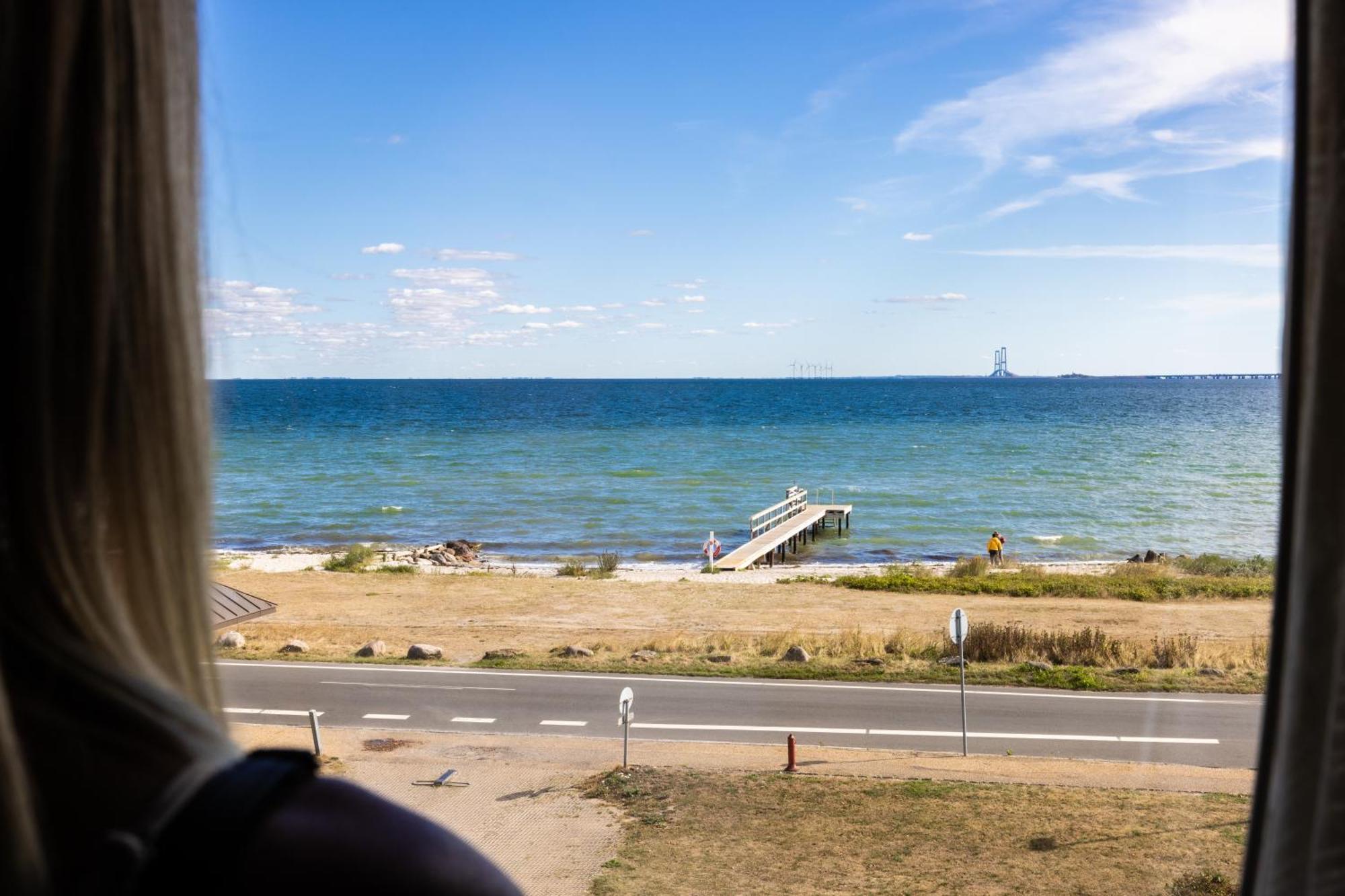 Double or Twin Room Sea View