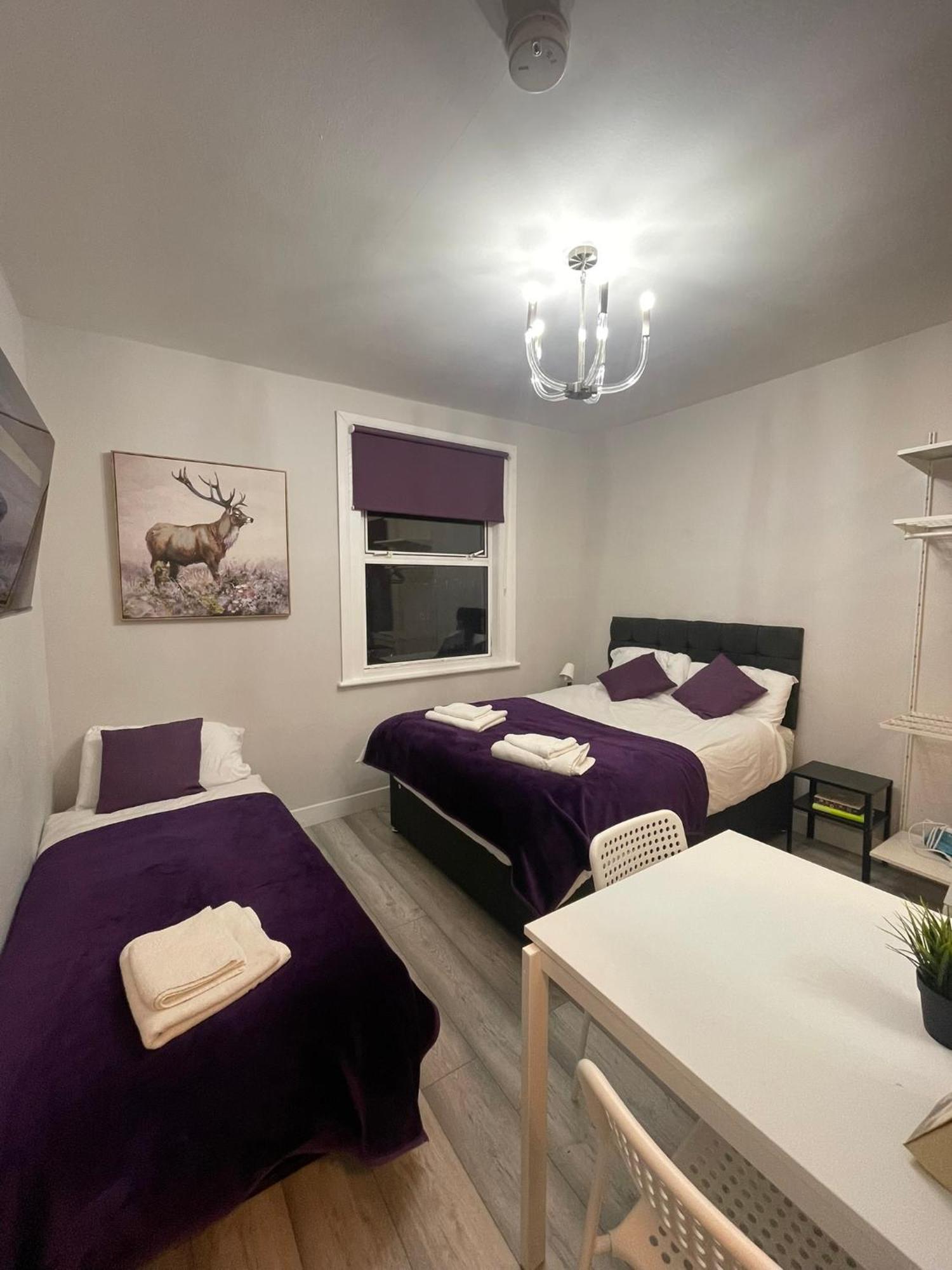 Top 2nd Studio • Sleeps 3