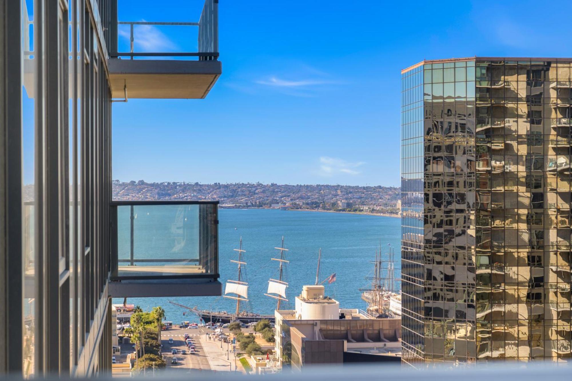 Two-Bedroom Suite with Bay View (Self Check-in with Virtual Front Desk)
