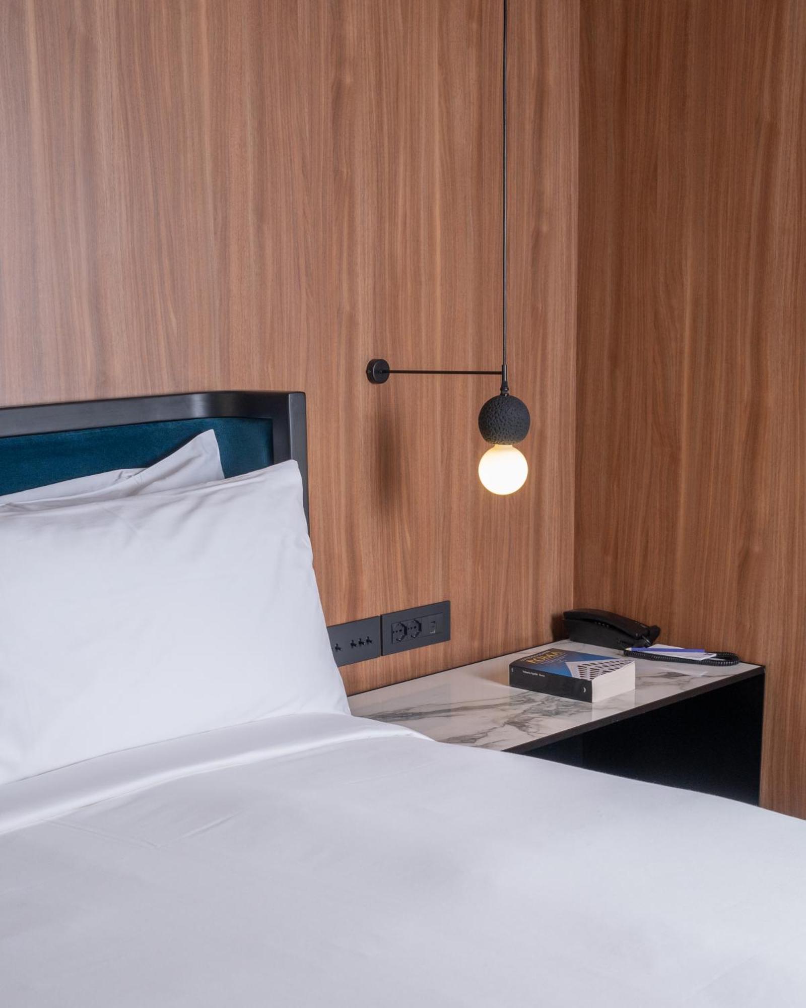 Arc Twin Room