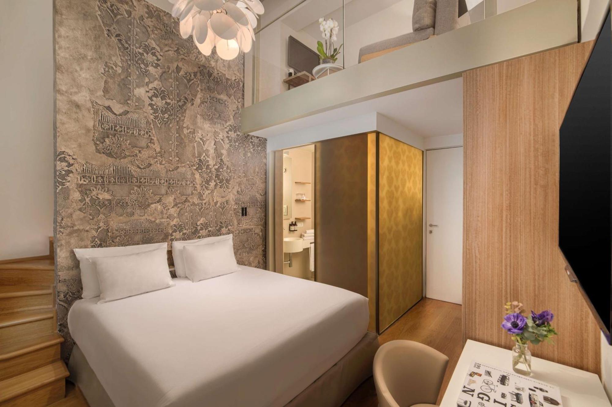 Avani Superior Room