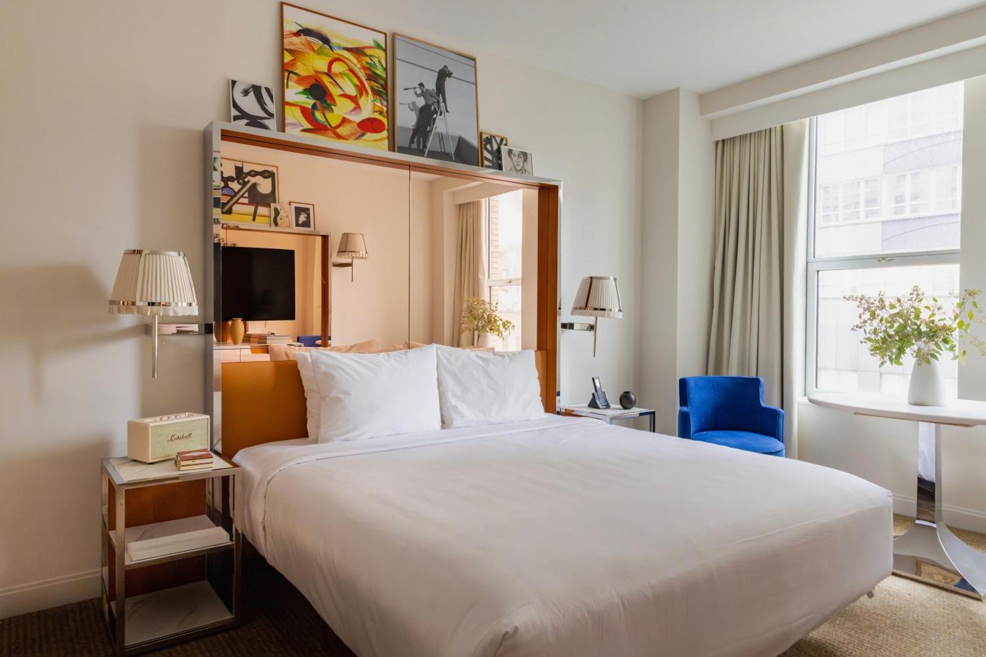 Standard King Room