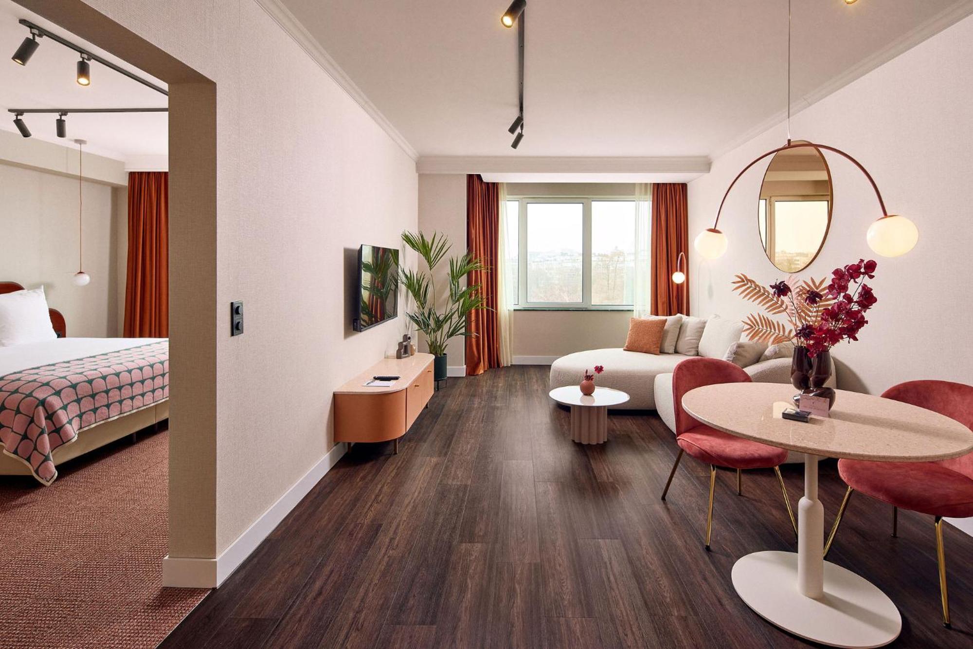Executive Suite