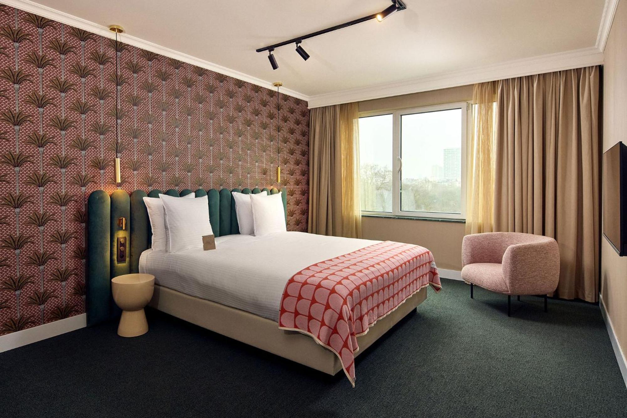 Suite with City View
