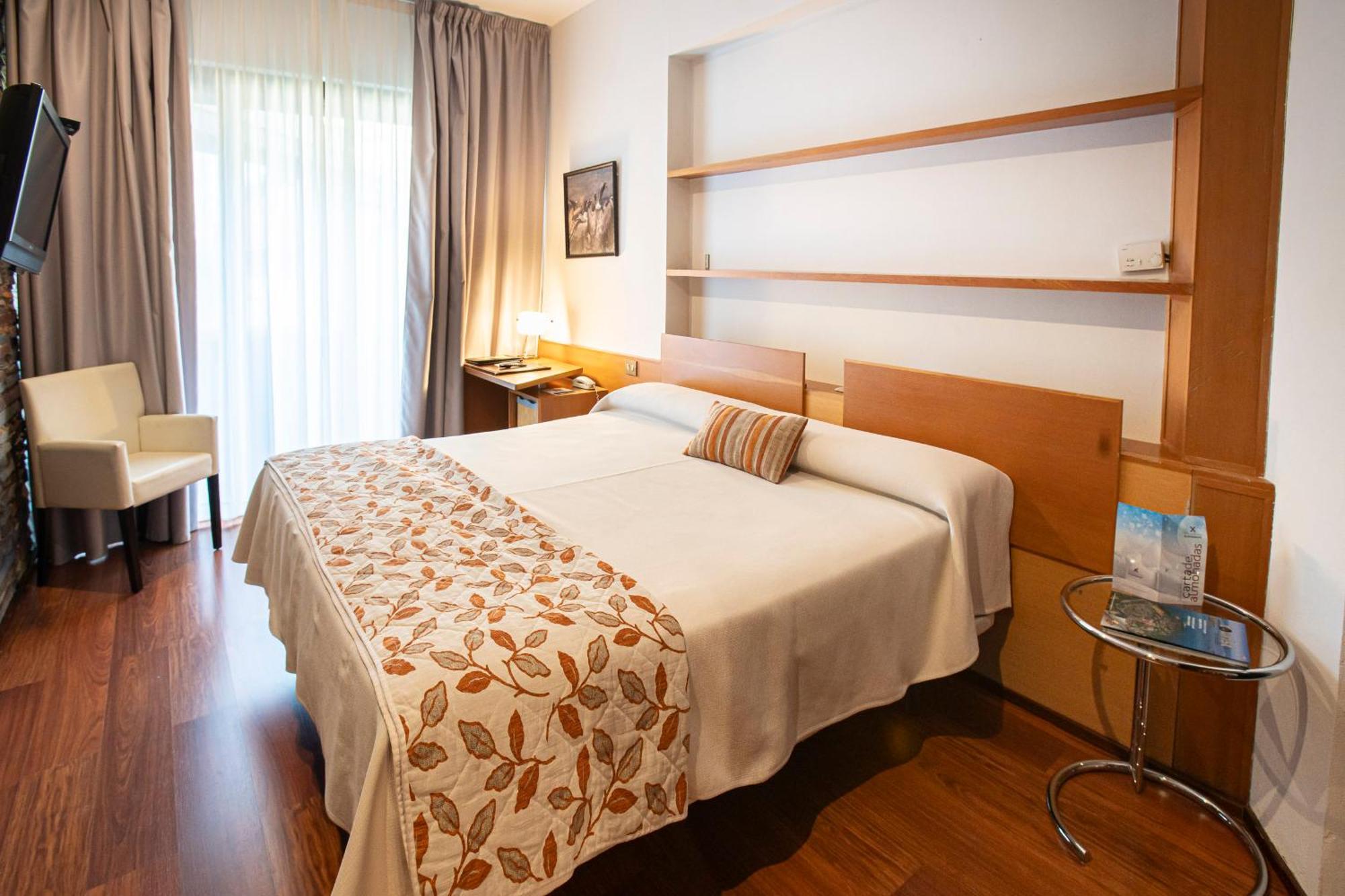 Double or Twin Room,1646334230:JPEG