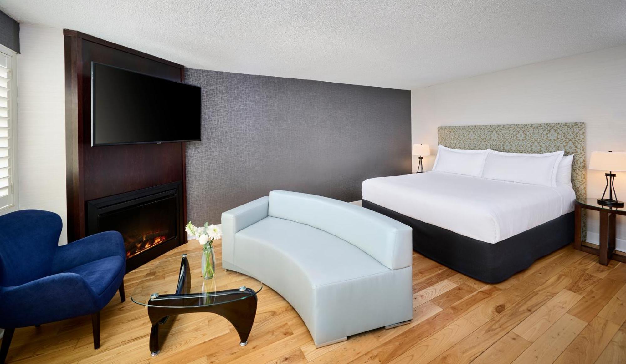 Zimmer mit Kingsize-Bett und Seeblick - Nichtraucher