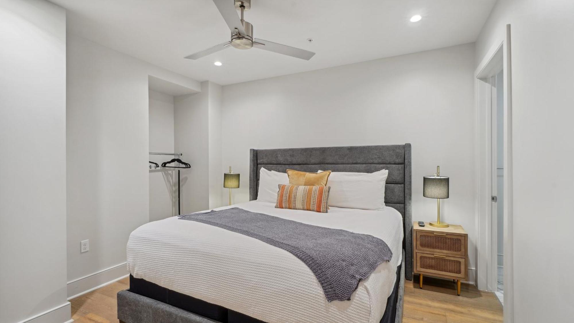 Four-Bedroom Standard Apartment