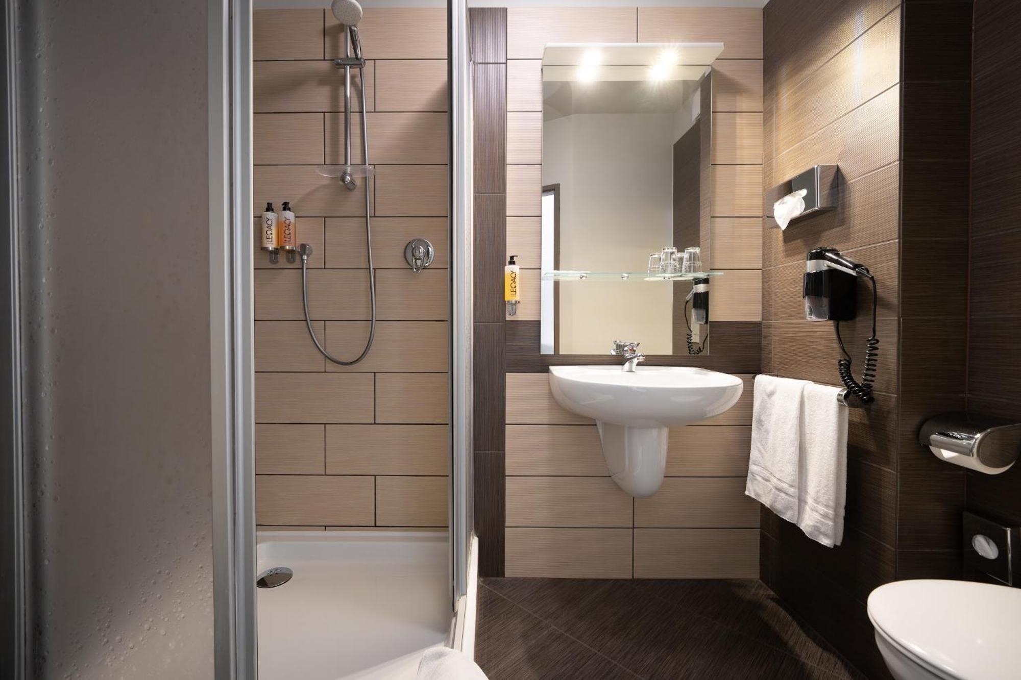 Classic Single Room