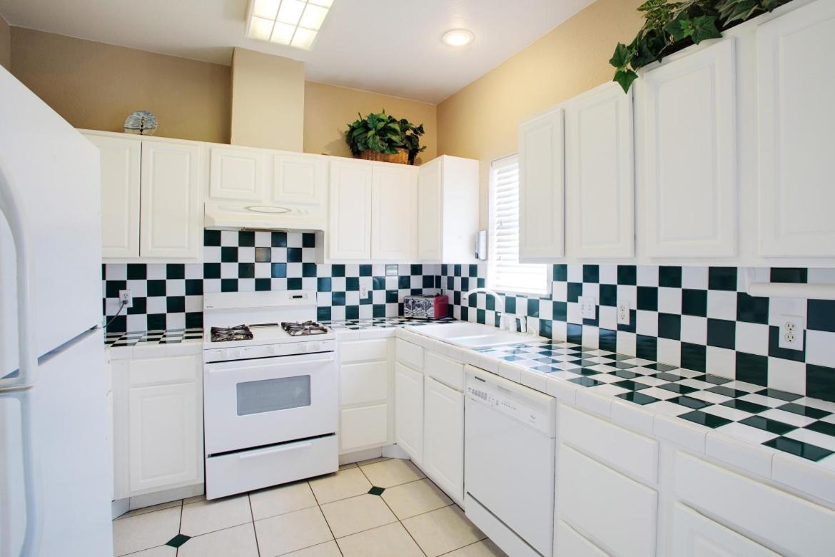 2 Bedroom Condo