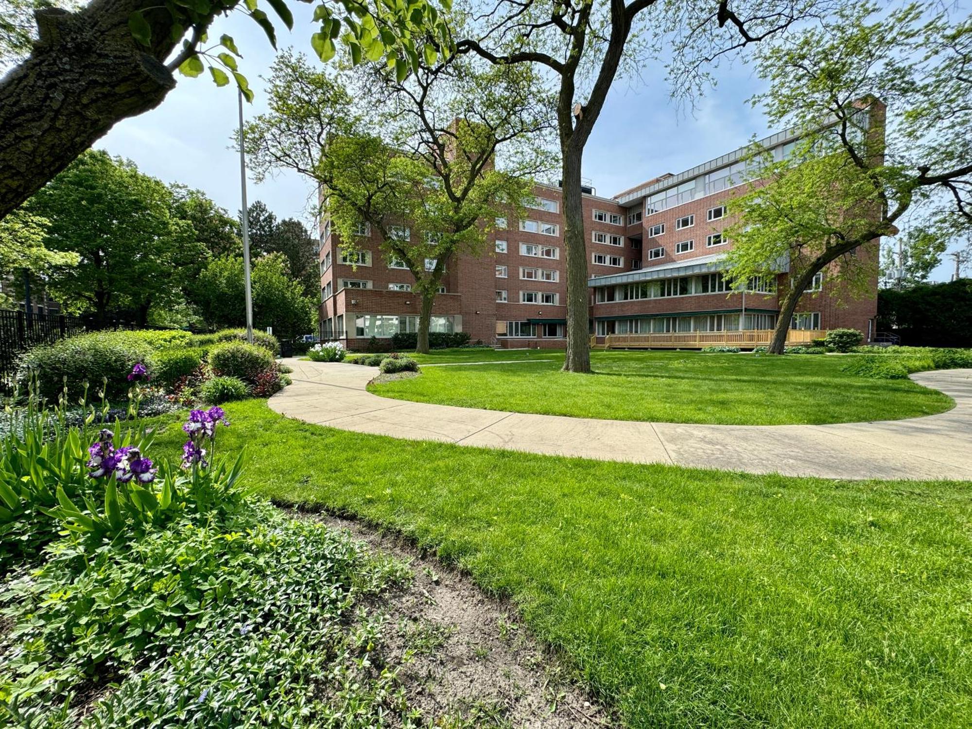 One-Bedroom Garden View Suite
