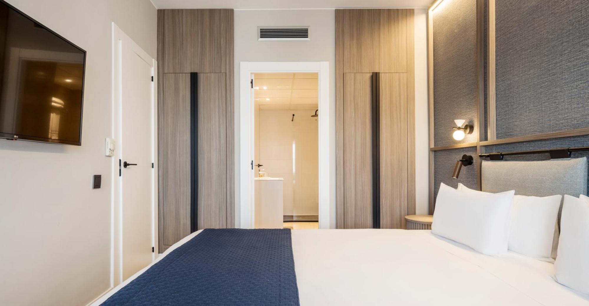 Premium Twin Room