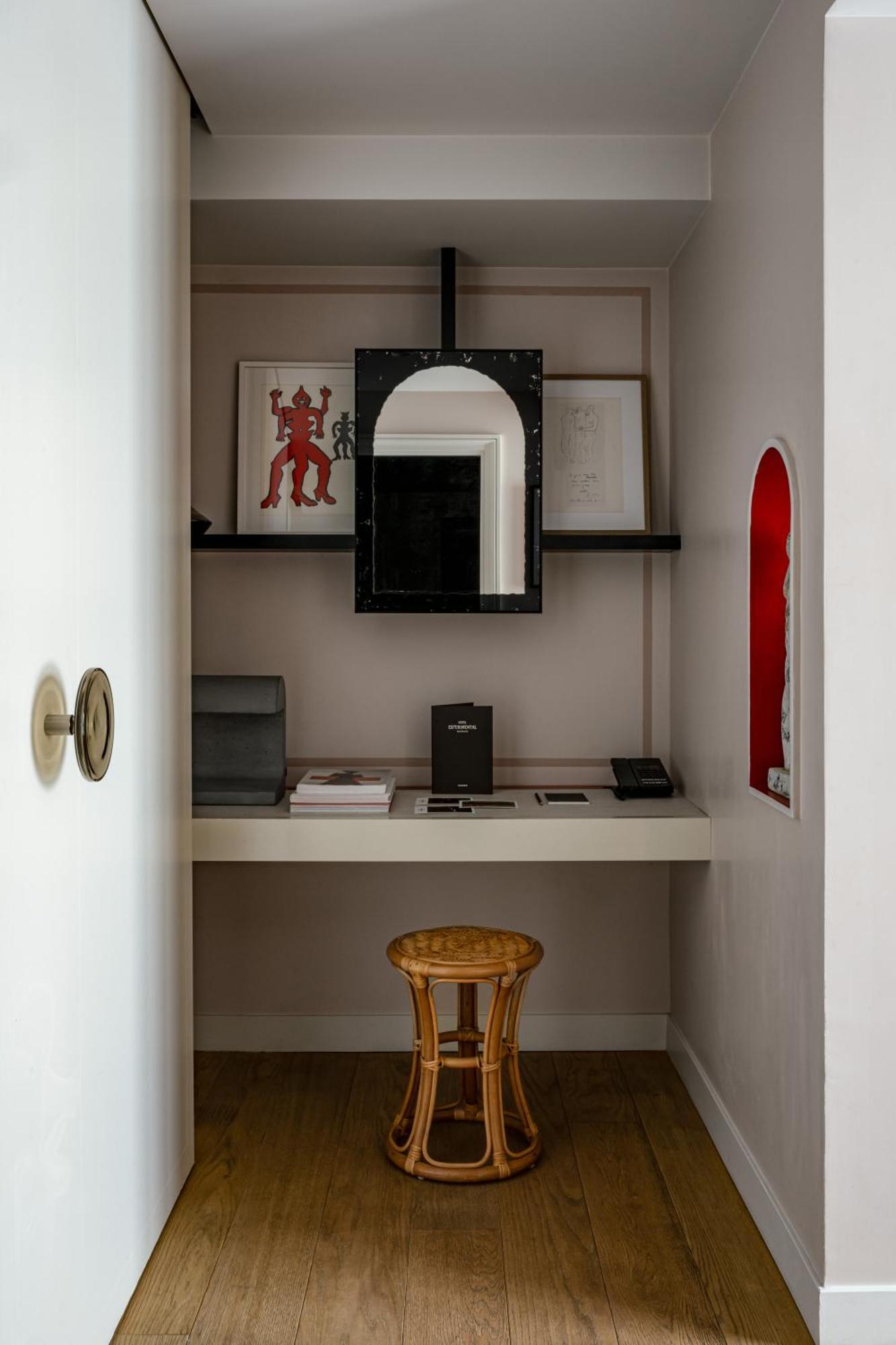 Executive Room