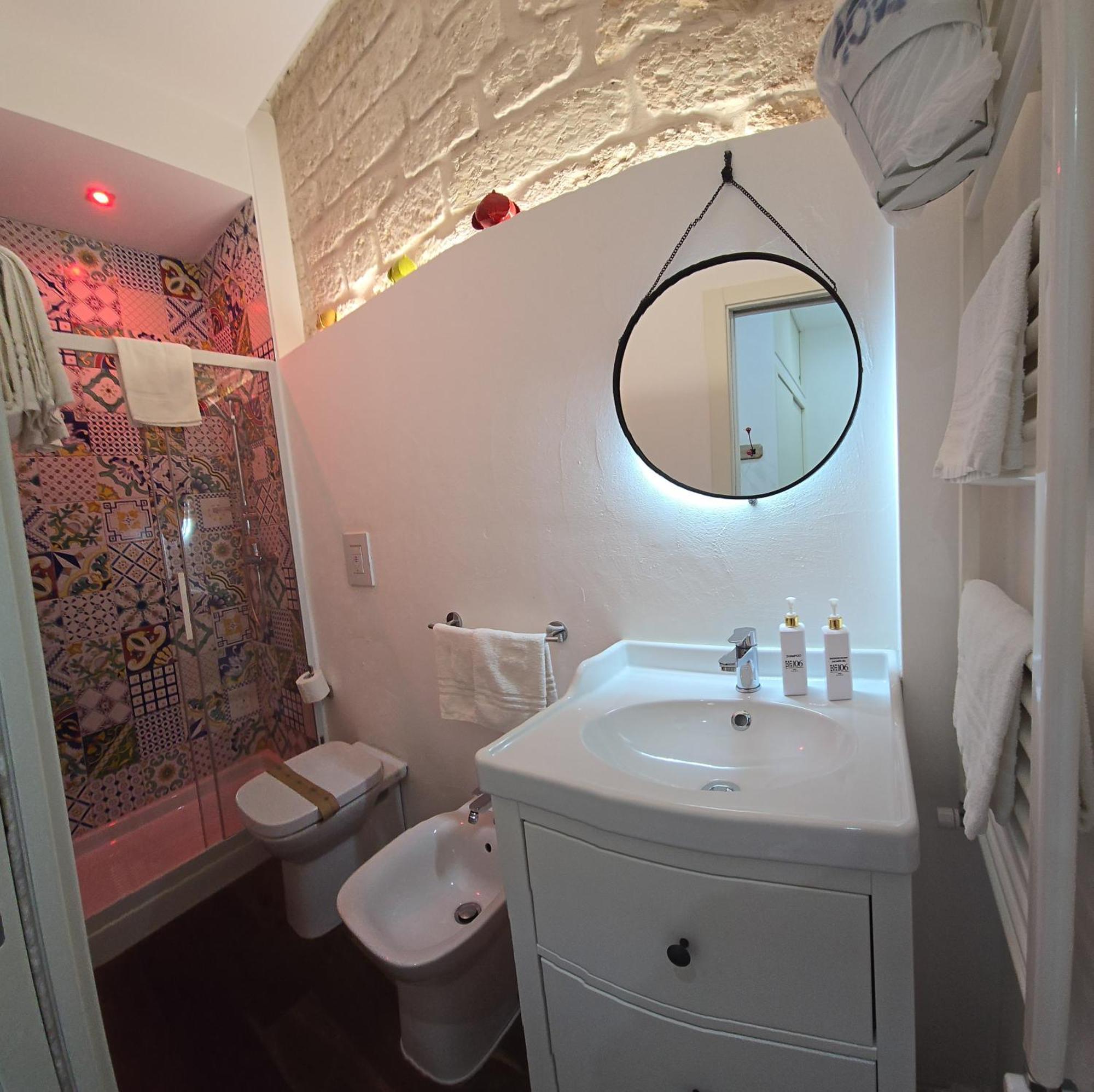 Double Room Private Bathroom