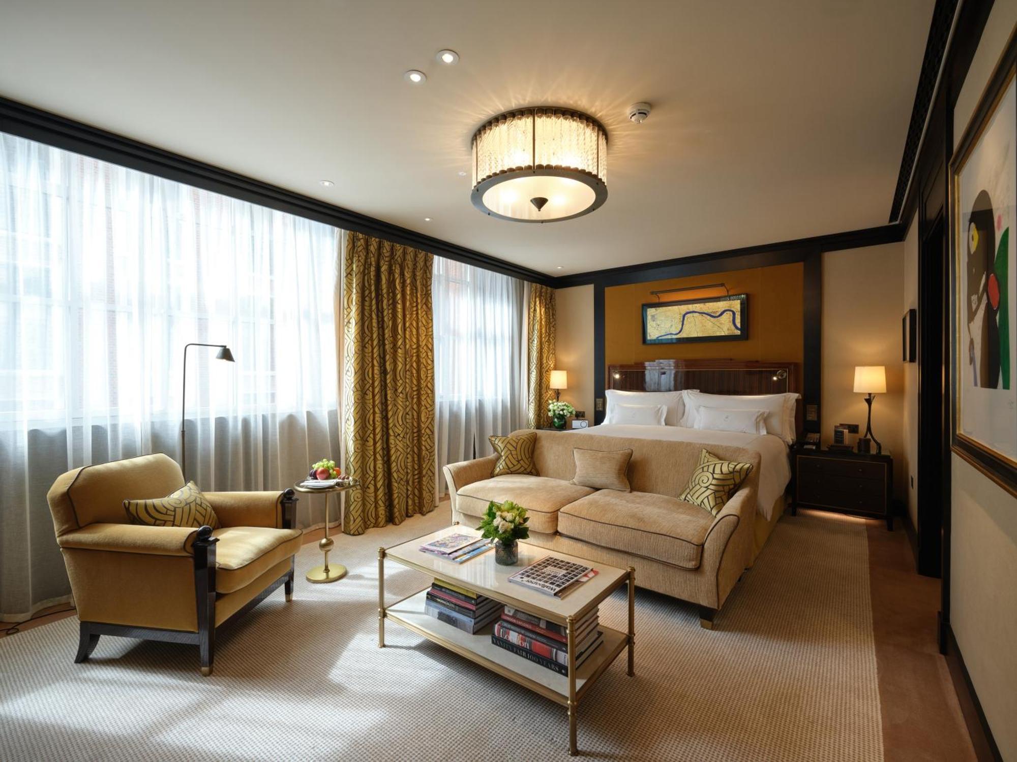 Premier Junior Suite