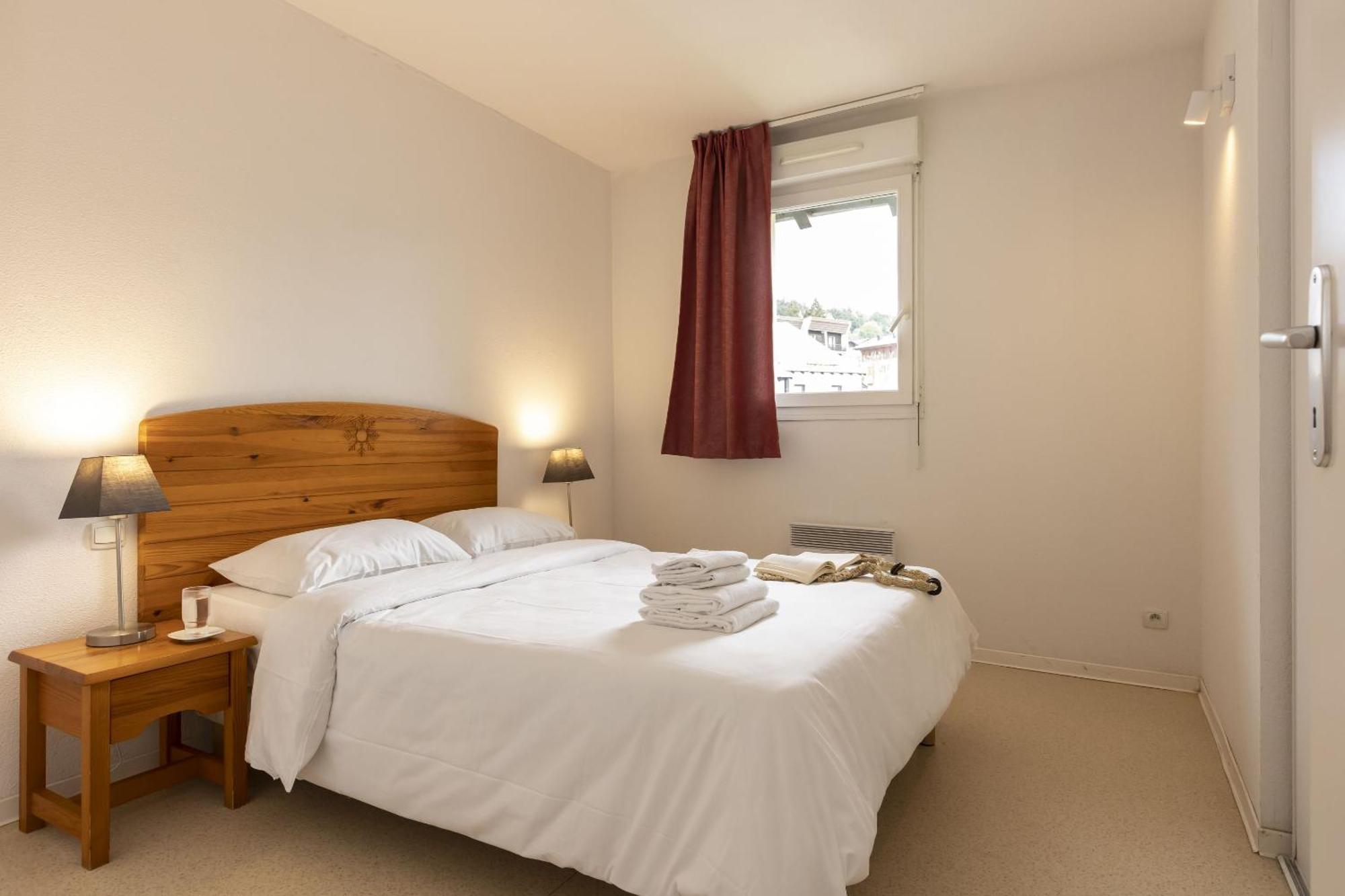 2 Room Apartment Cabin 5 or