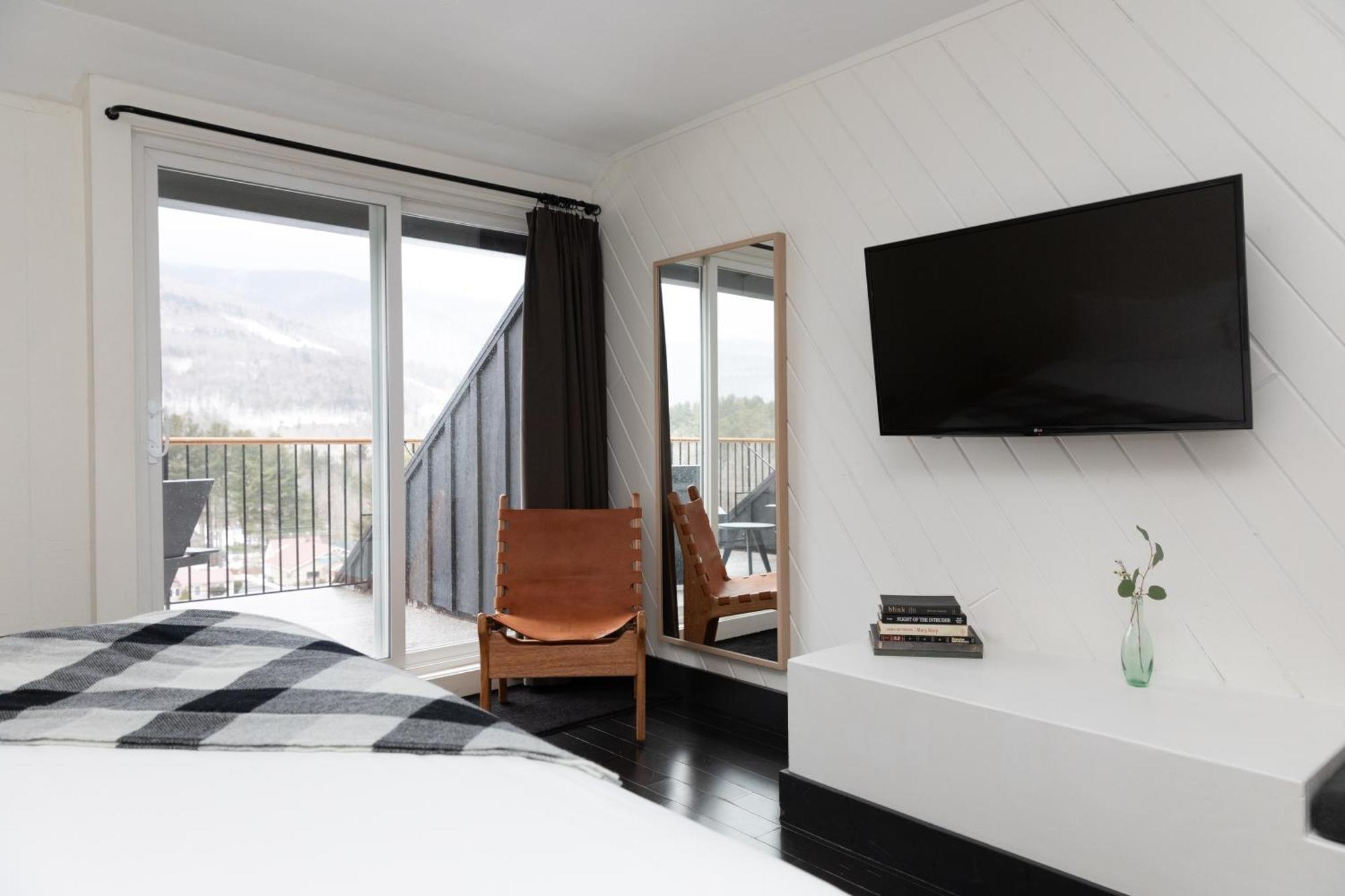 Mountain King Room