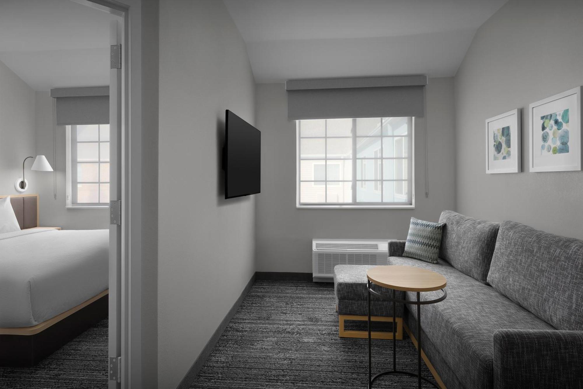 One-Bedroom King Suite Sofa Bed
