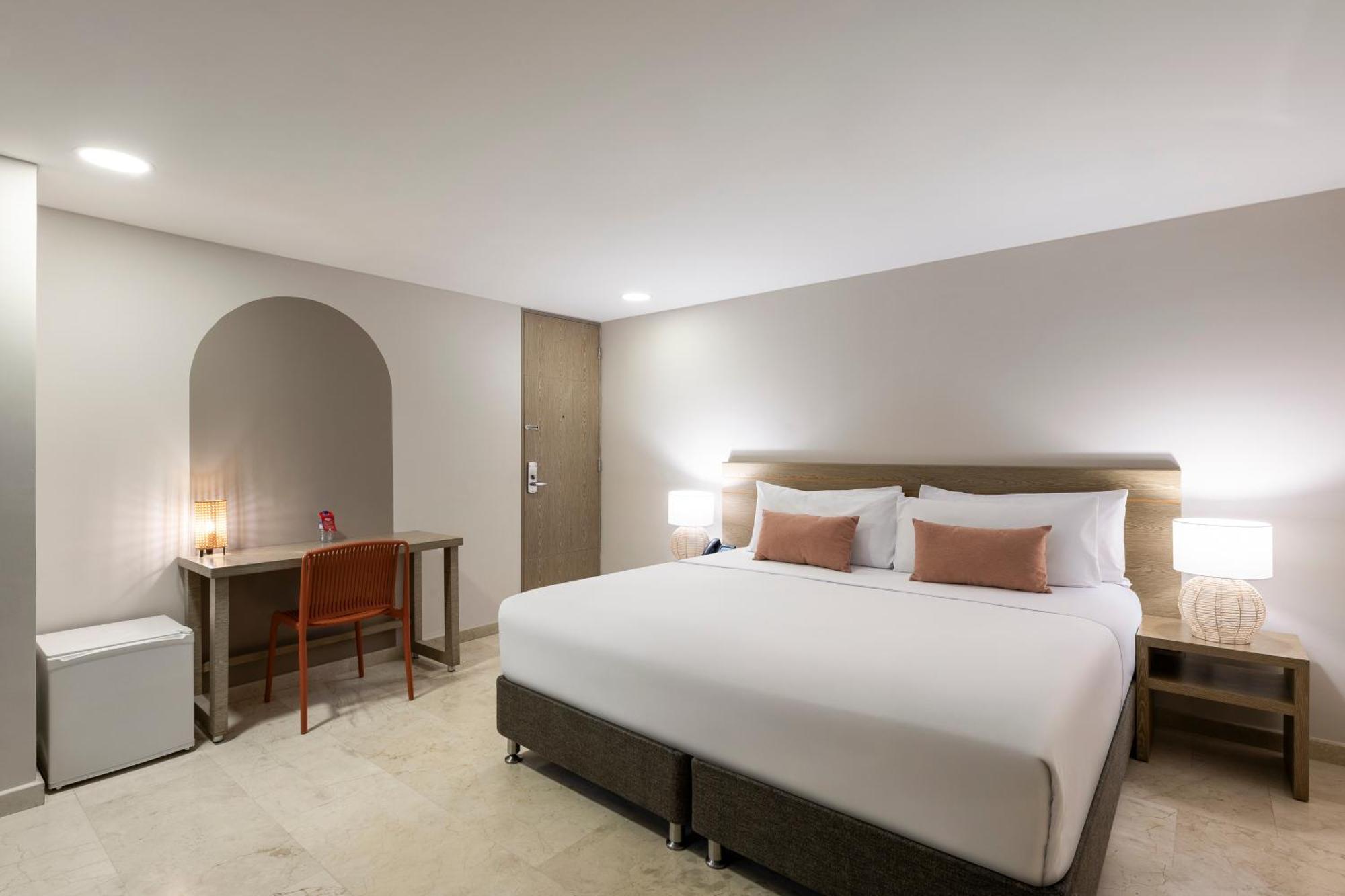 Superior King Room