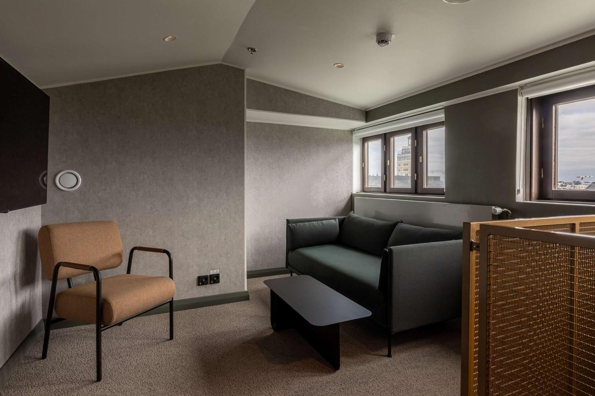 Superior King Room