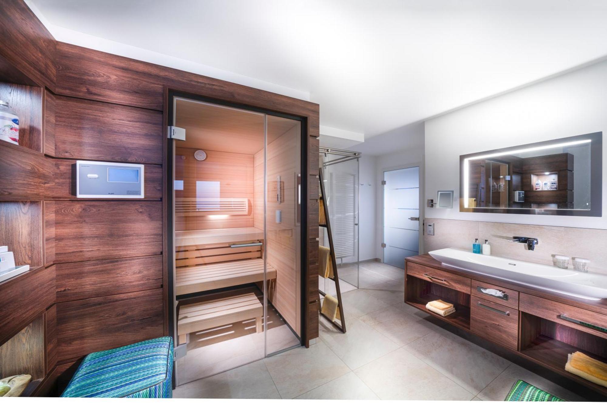 Suite with Sea View