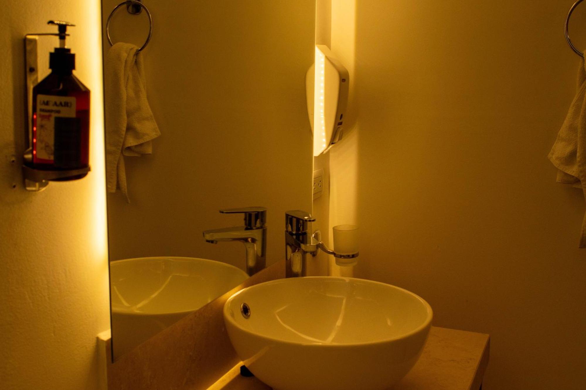 Double Room,1651195973:JPEG