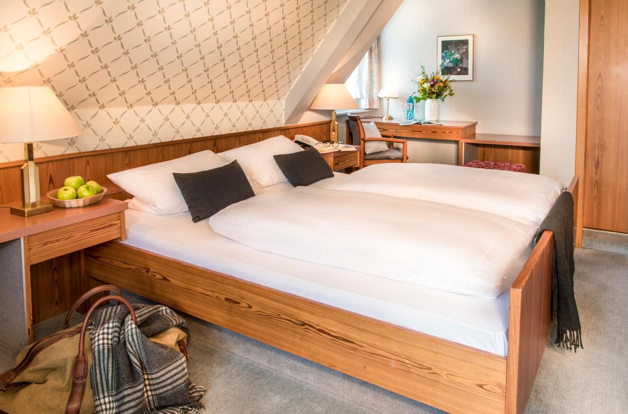 Double Room,1636734614:JPEG
