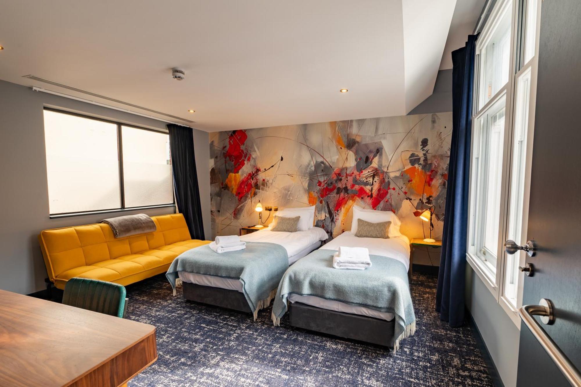 Deluxe Double or Twin Room