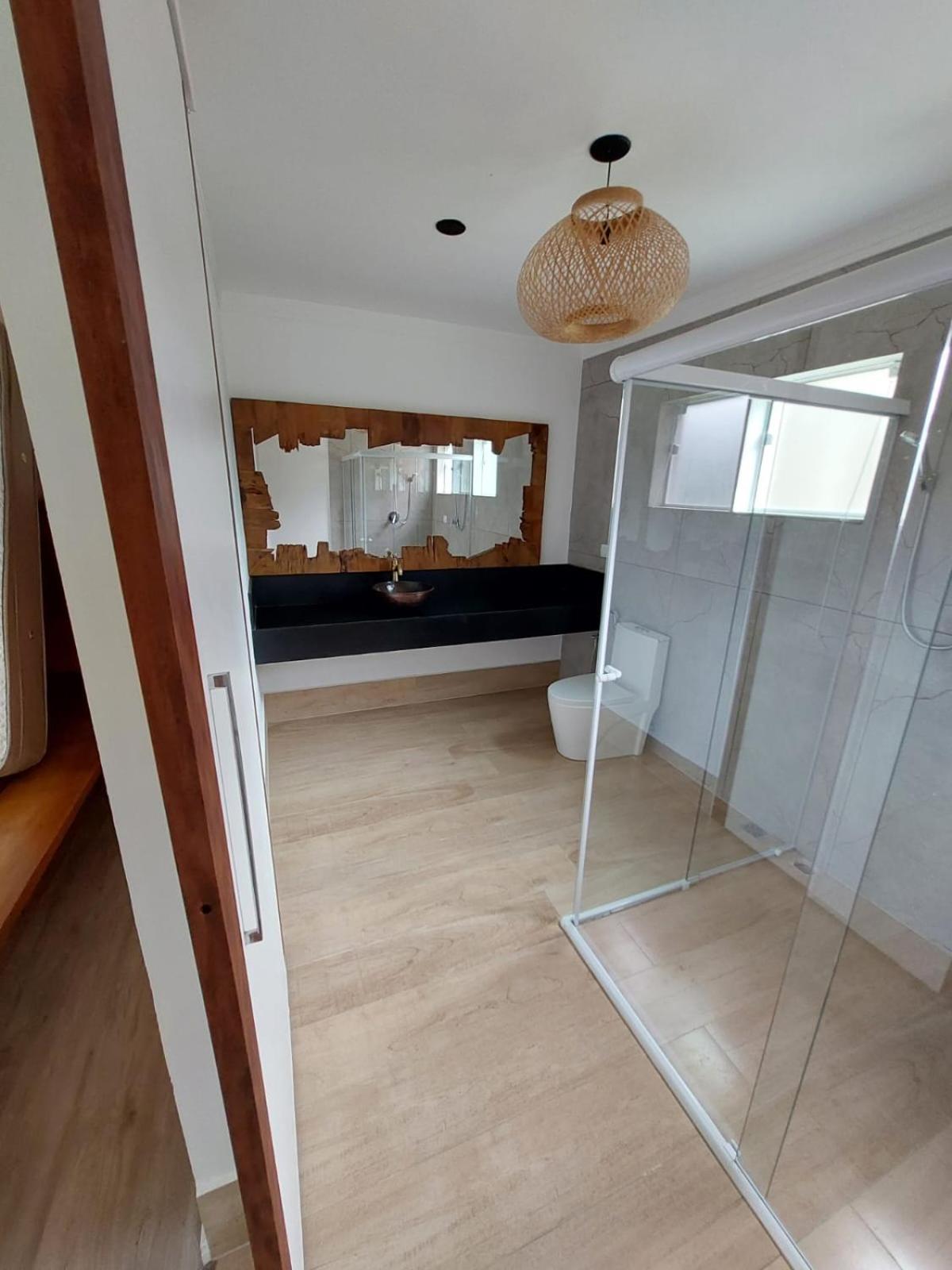 King Room Spa Bath