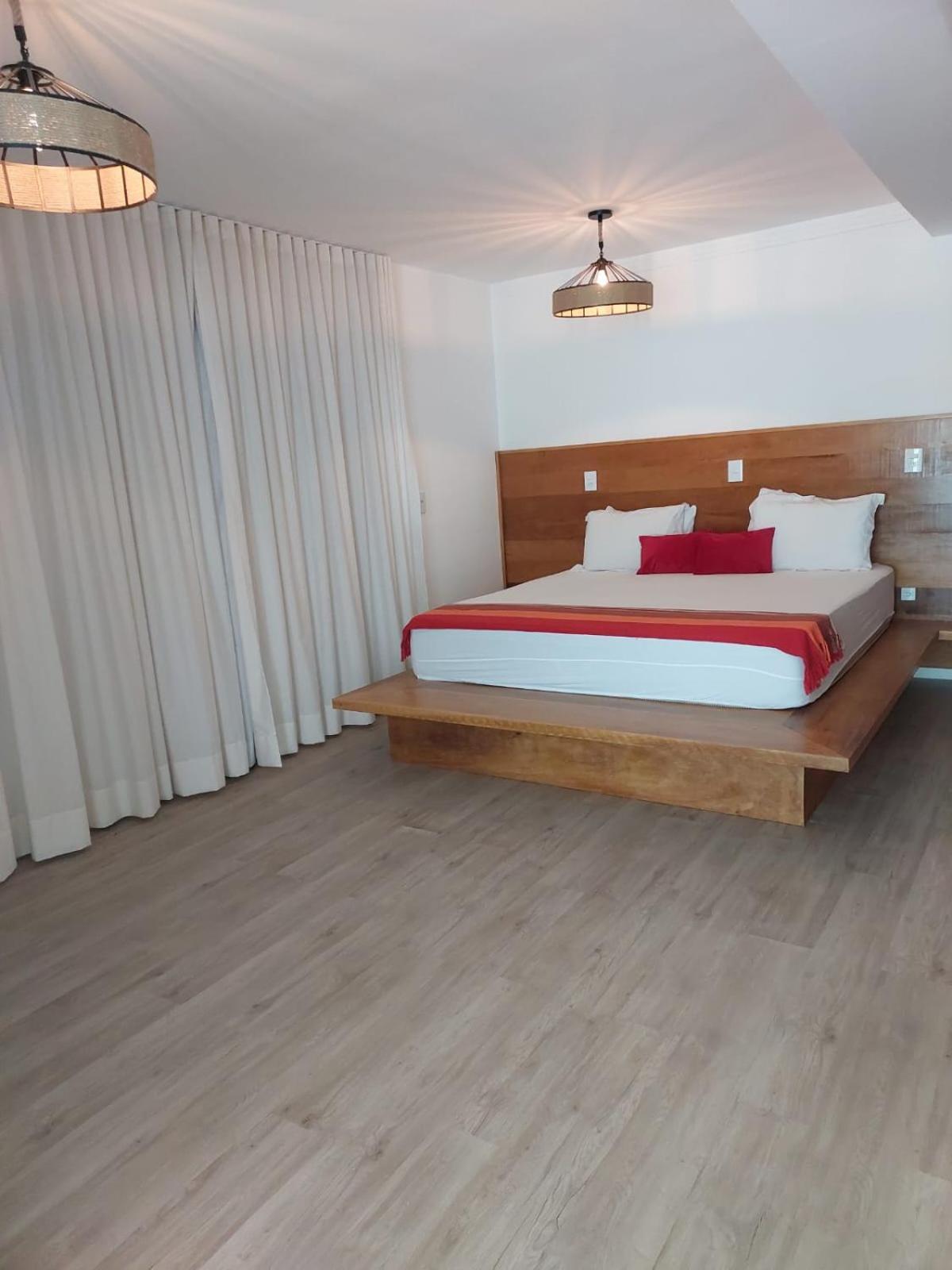 King Room Spa Bath