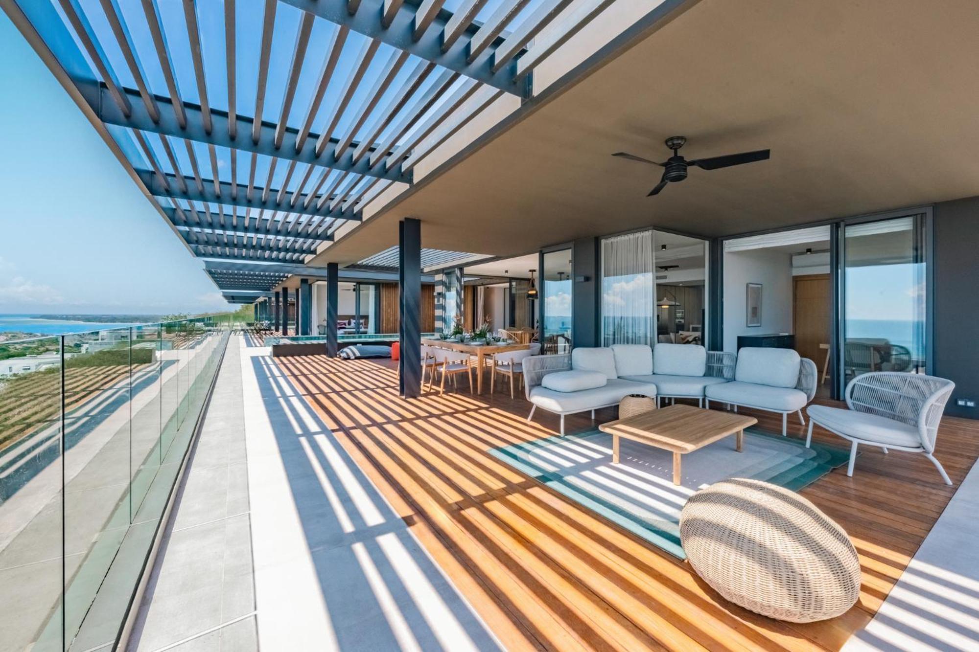 Legend Oceanview Penthouse