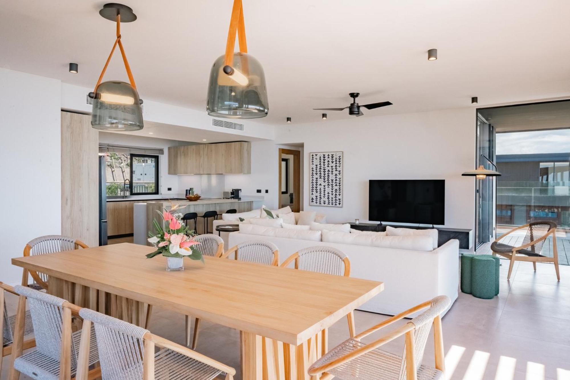 Legend Oceanview Penthouse