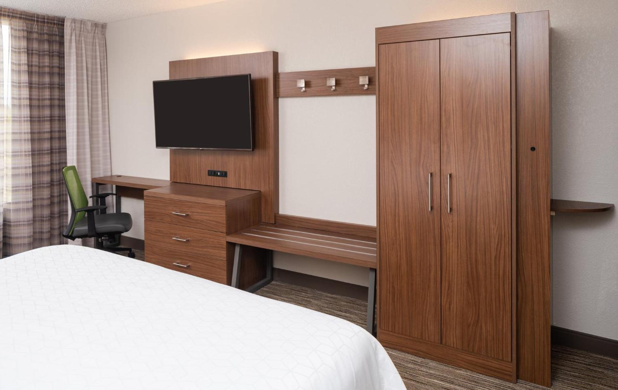 Standard Double Room Two Double Beds
