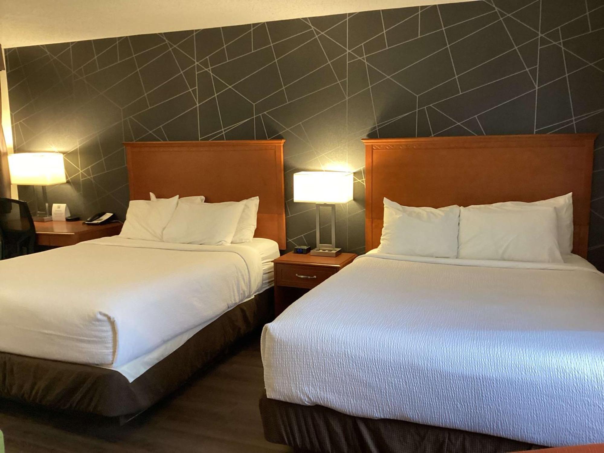 Queen Room Two Queen Beds Upper Floor