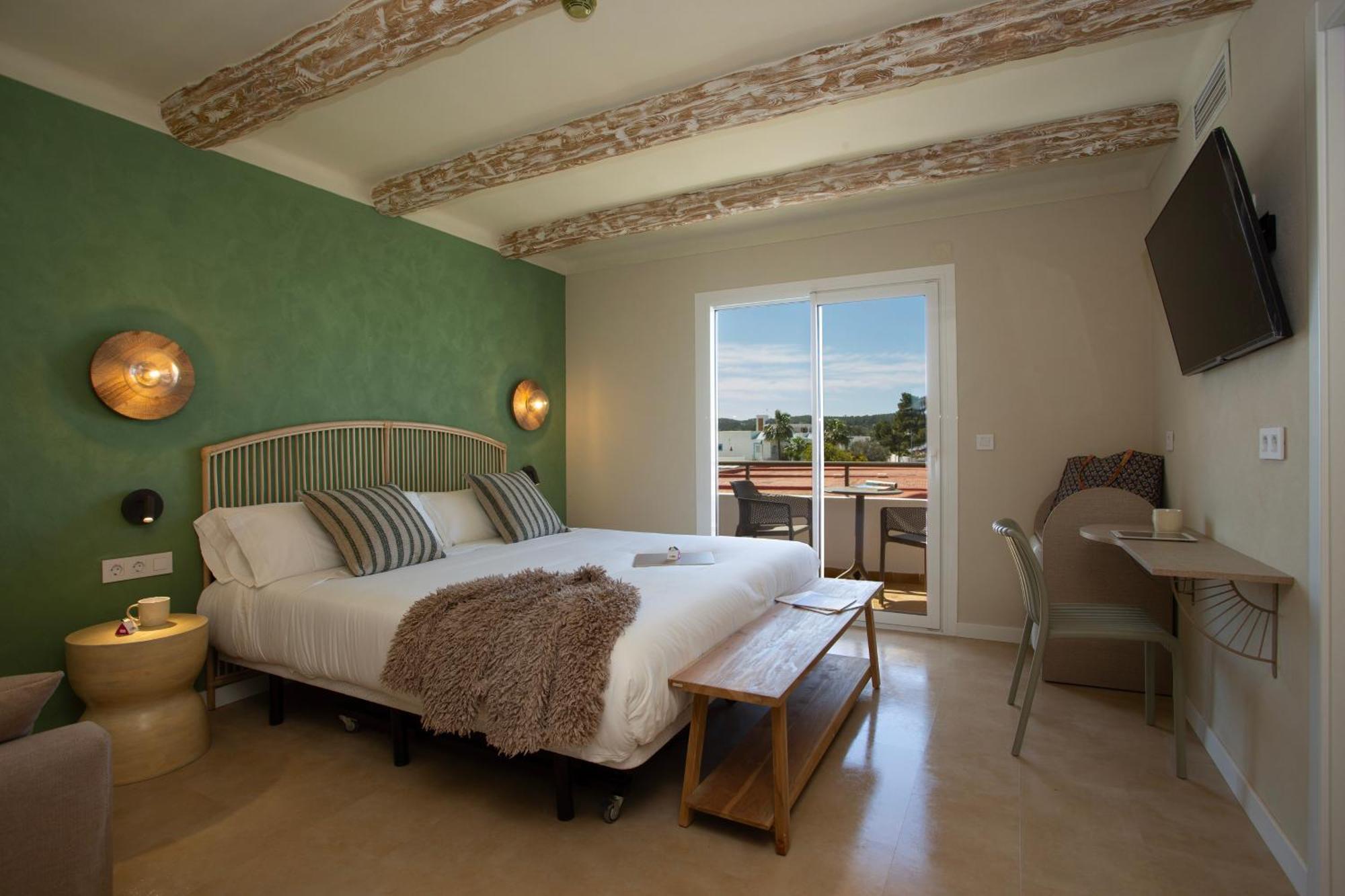 Superior Double or Twin Room Terrace