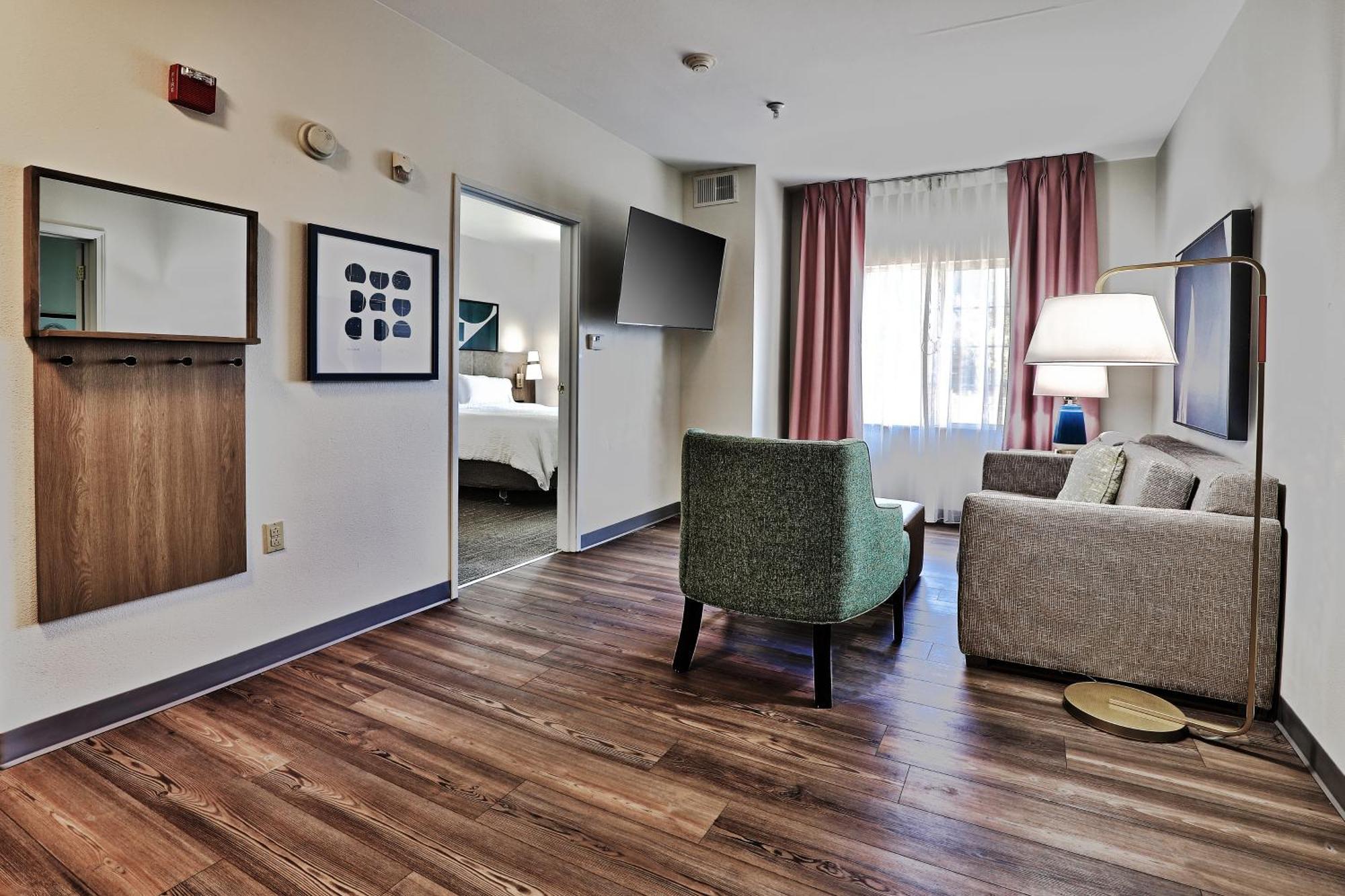 One-Bedroom Suite Two Double Beds