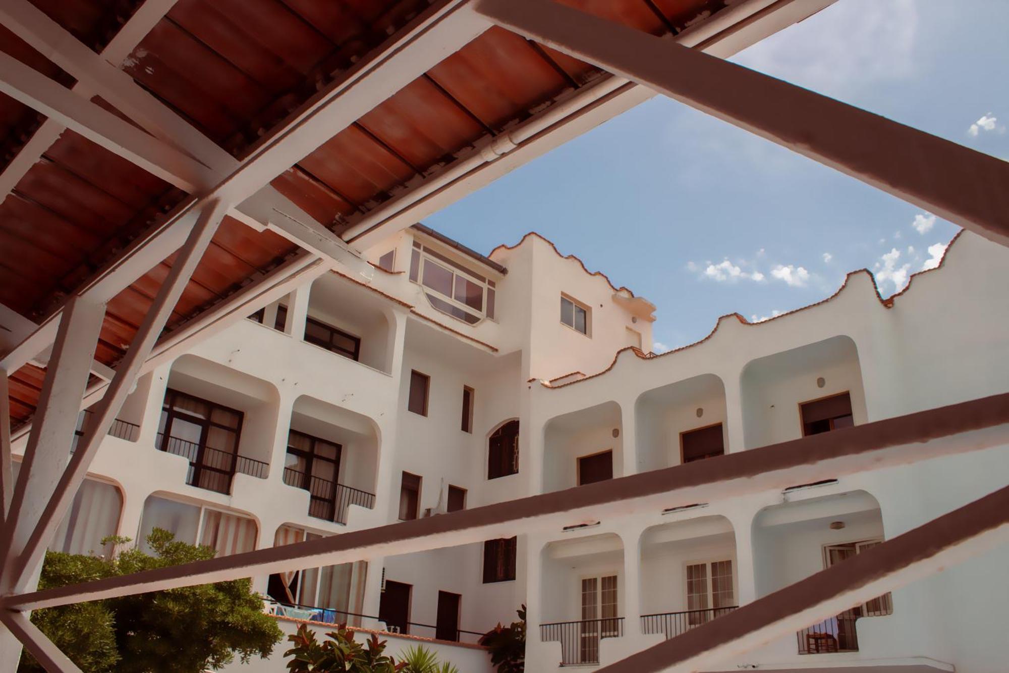 Double or Twin Room Side Sea View