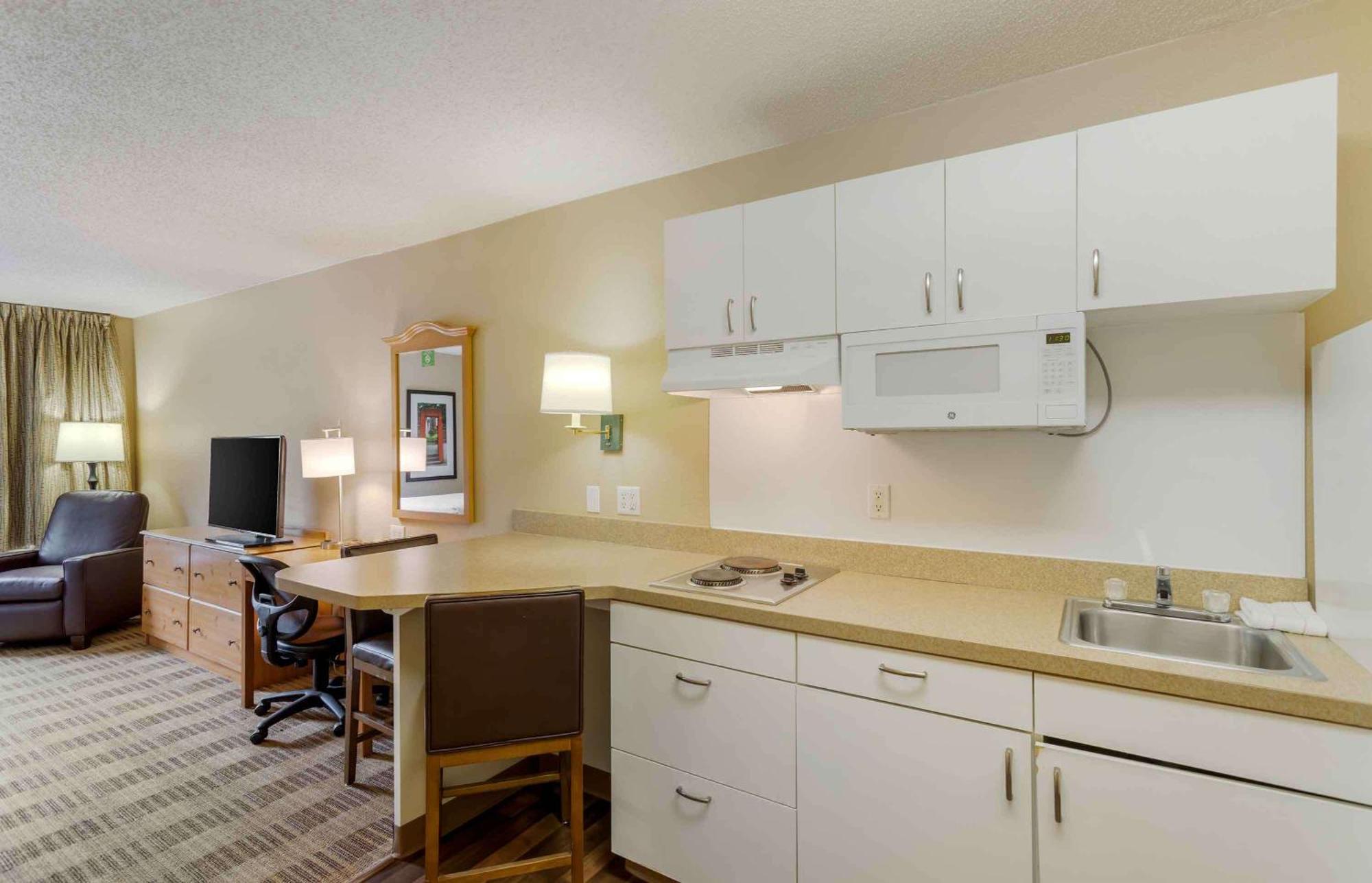 Studio Two Double Beds Non-Smoking