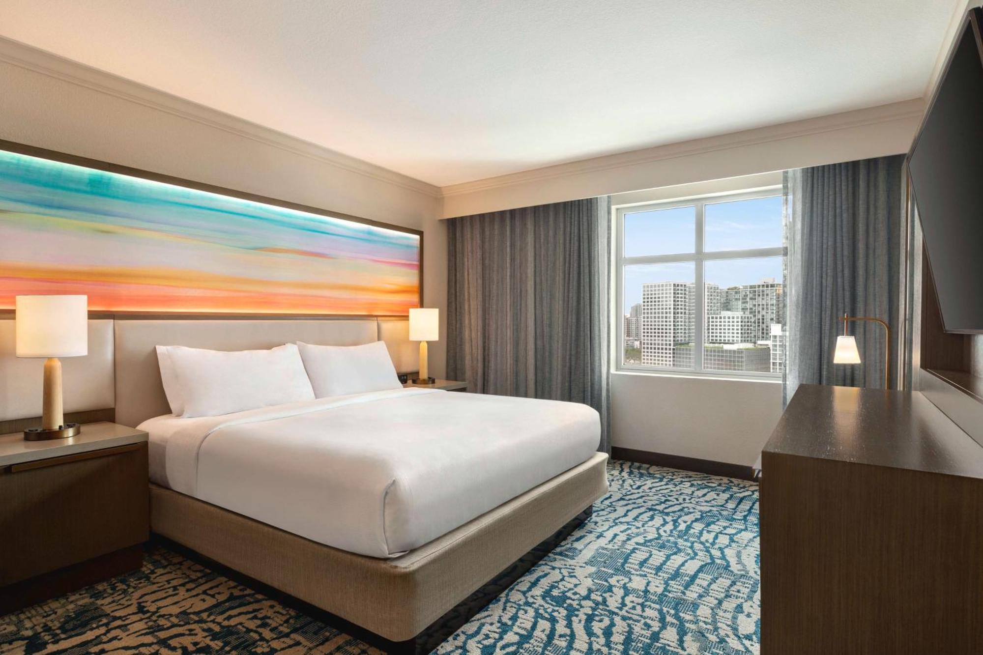 King Corner Suite Hearing Accessible