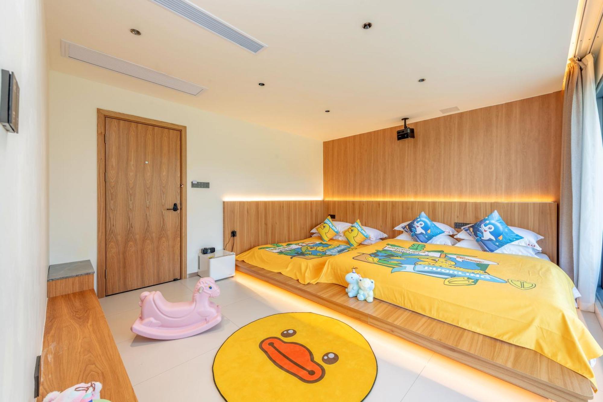 Double Room with Balcony (2 Adults + 1 Child)